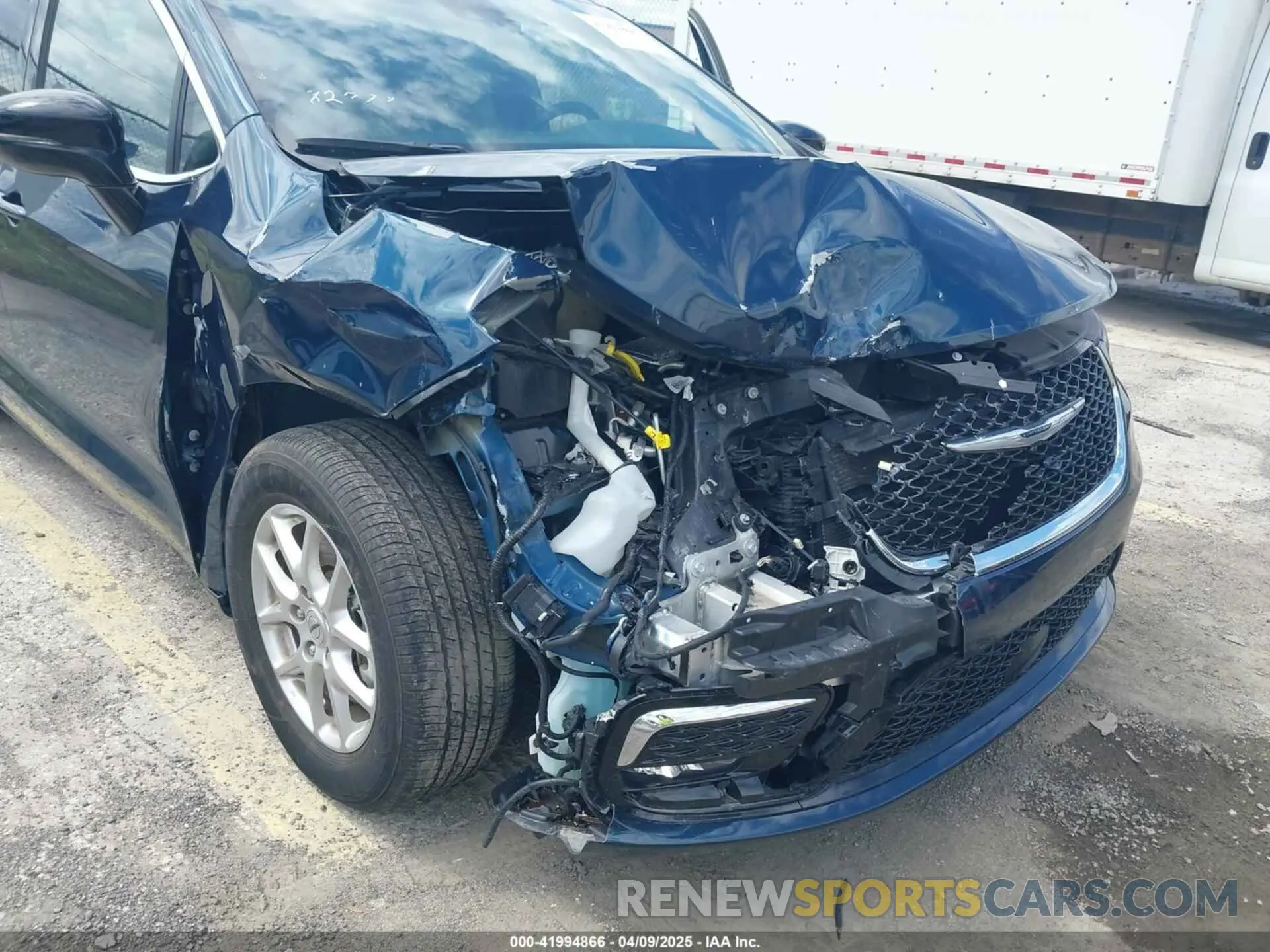 6 Фотография поврежденного автомобиля 2C4RC1FGSRR102552 CHRYSLER PACIFICA 2024