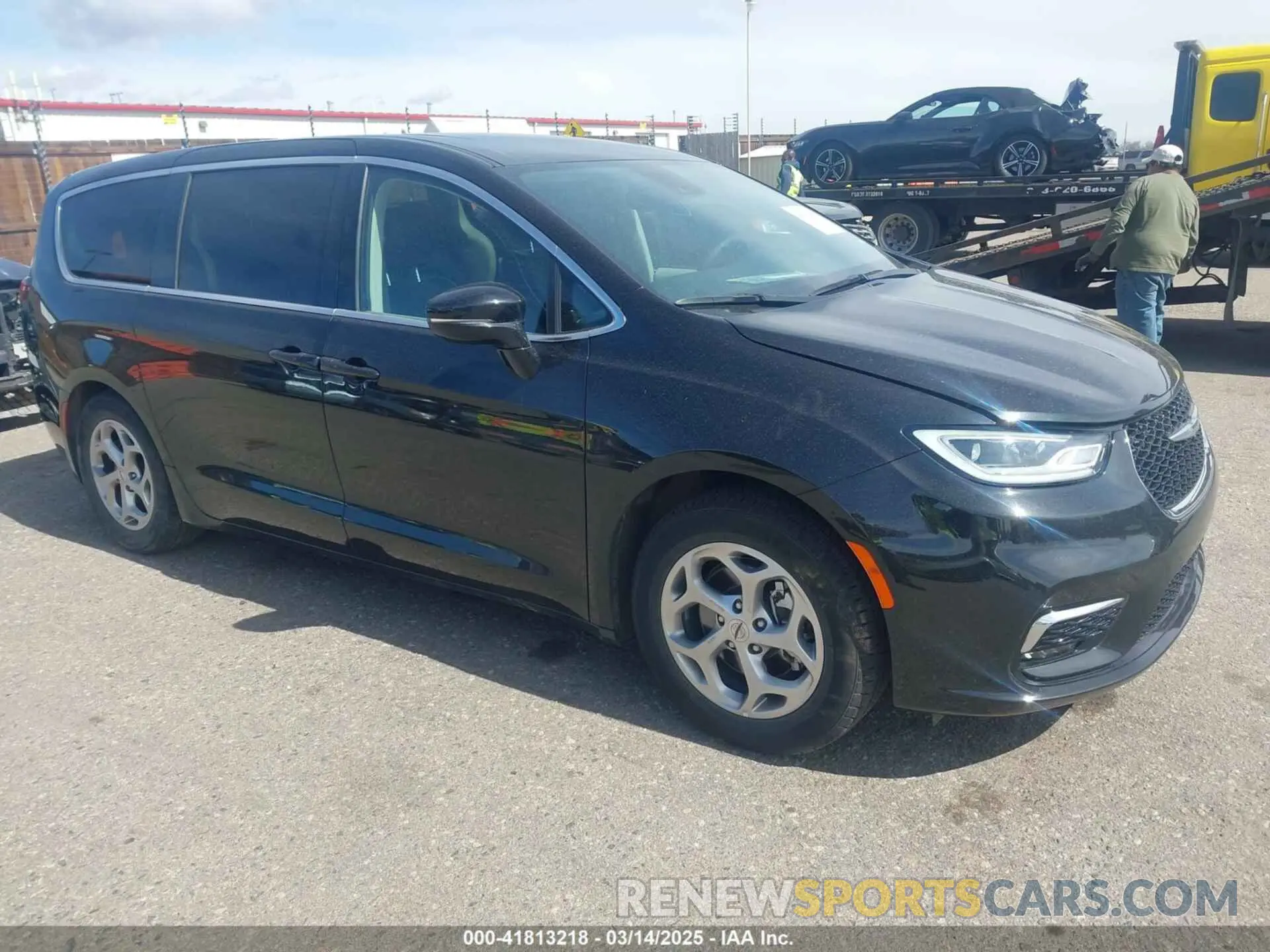 1 Photograph of a damaged car 2C4RC1GG3RR101916 CHRYSLER PACIFICA 2024