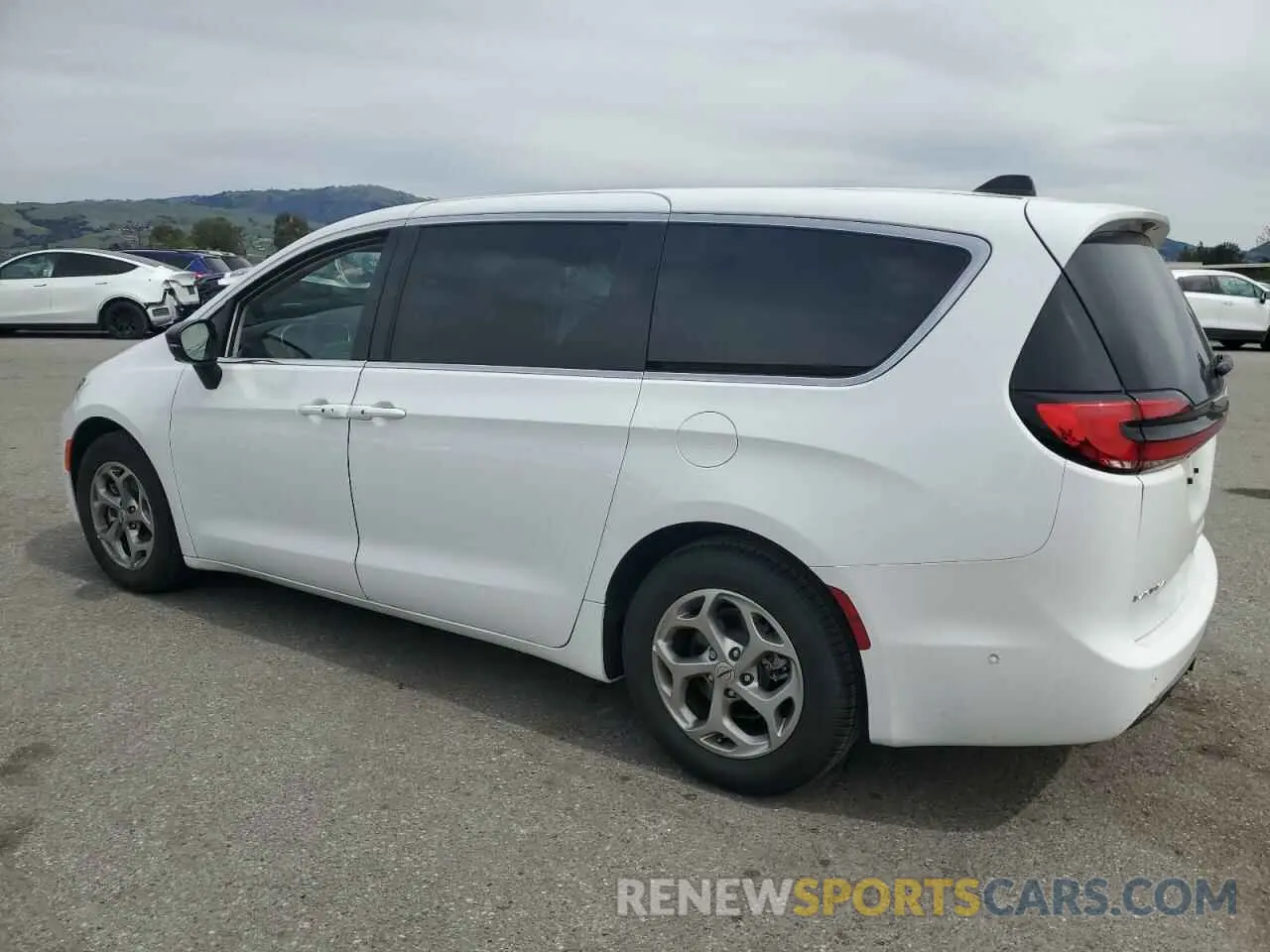 2 Фотография поврежденного автомобиля 2C4RC1GG5RR133816 CHRYSLER PACIFICA 2024