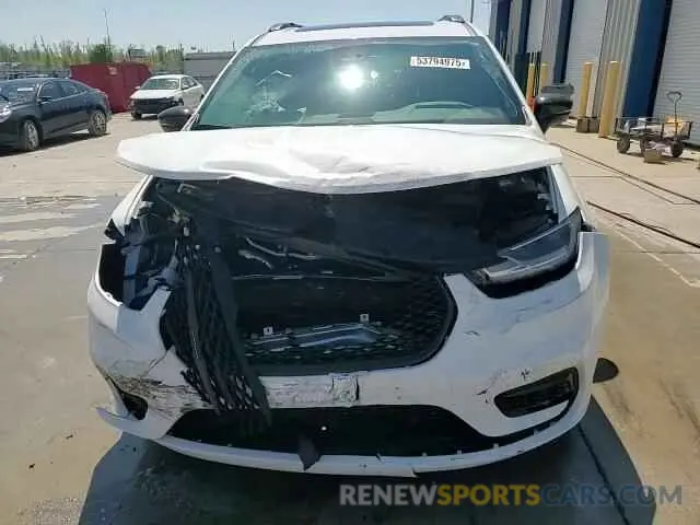 15 Photograph of a damaged car 2C4RC1GGXRR130412 CHRYSLER PACIFICA 2024