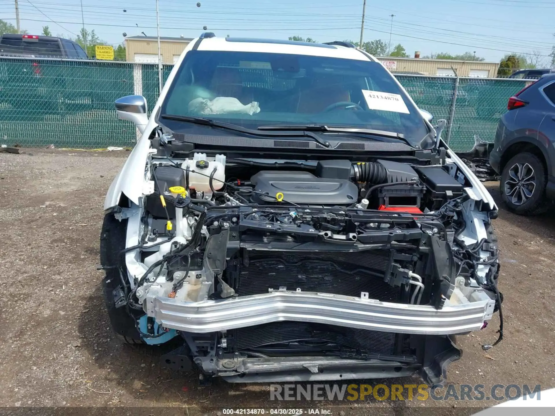 13 Фотография поврежденного автомобиля 2C4RC1PG4RR121446 CHRYSLER PACIFICA 2024