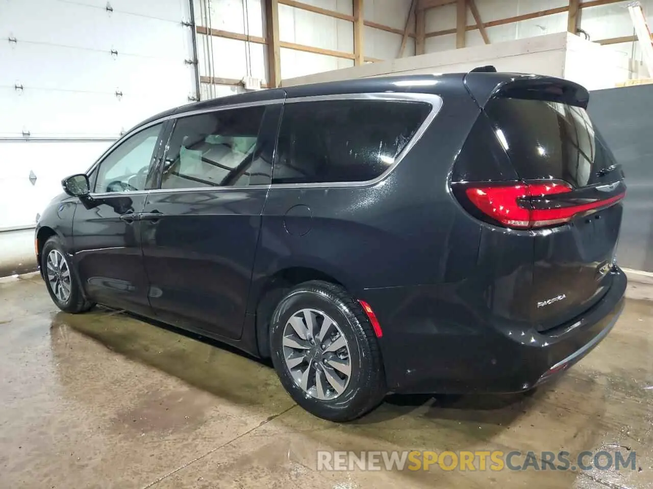 2 Photograph of a damaged car 2C4RC1S70RR102626 CHRYSLER PACIFICA 2024