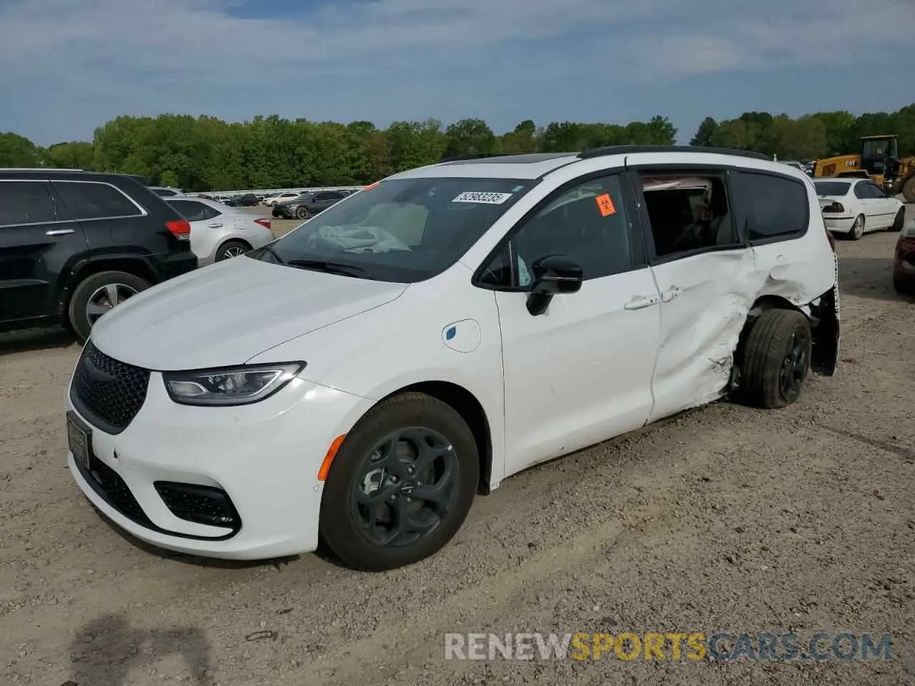 1 Photograph of a damaged car 2C4RC1S71RR104823 CHRYSLER PACIFICA 2024