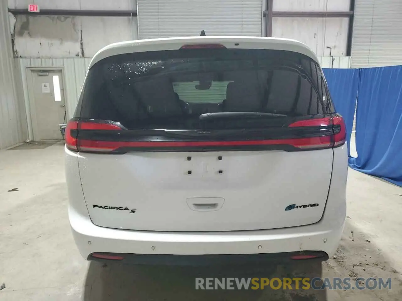 6 Photograph of a damaged car 2C4RC1S71RR156565 CHRYSLER PACIFICA 2024