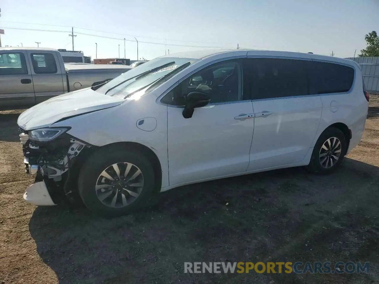 1 Фотография поврежденного автомобиля 2C4RC1S73RR137712 CHRYSLER PACIFICA 2024
