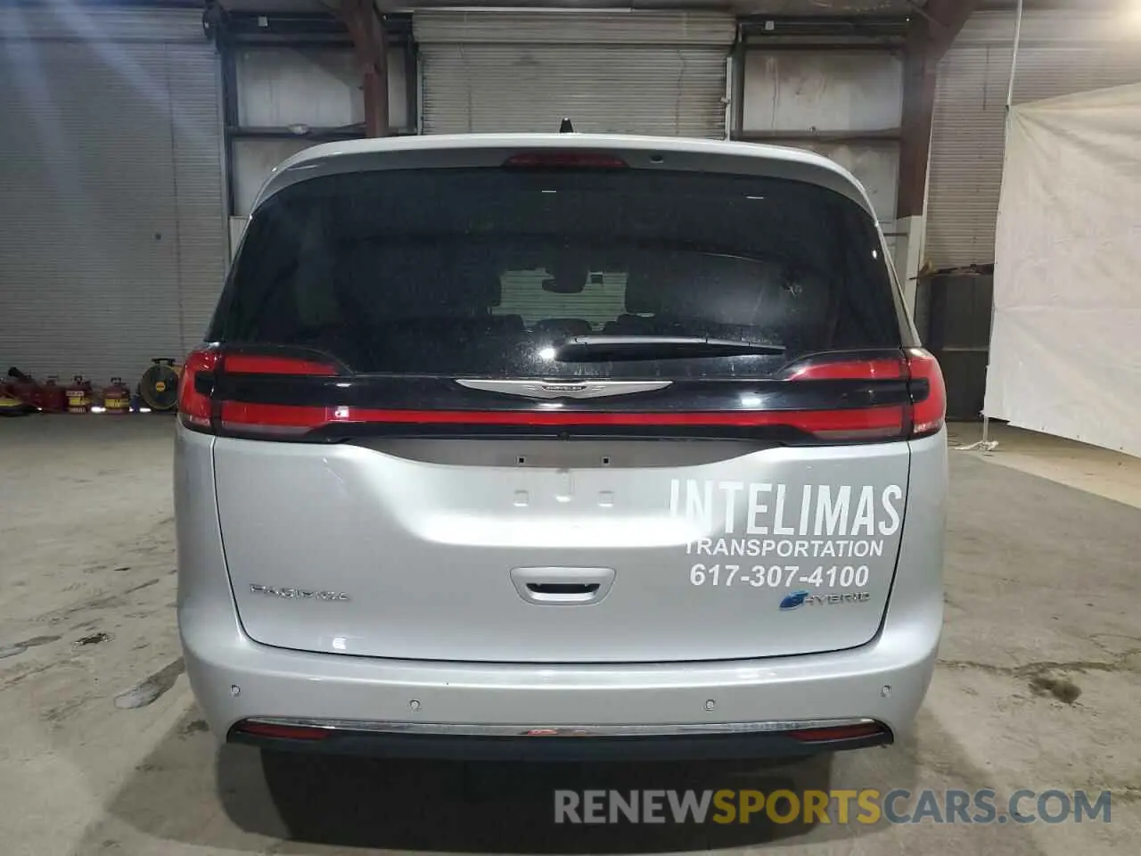 6 Photograph of a damaged car 2C4RC1S74RR156818 CHRYSLER PACIFICA 2024