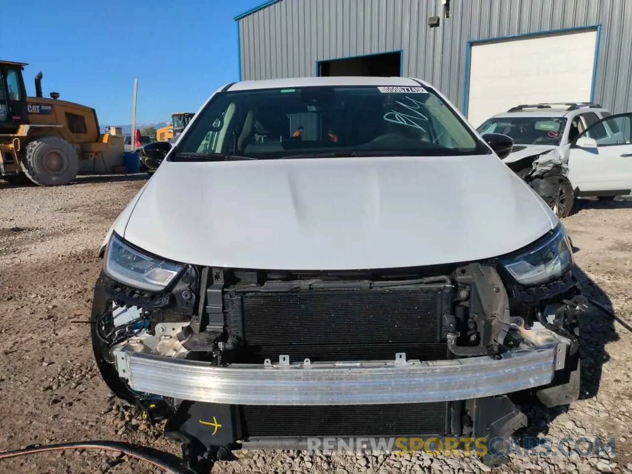 5 Photograph of a damaged car 2C4RC1S78RR123711 CHRYSLER PACIFICA 2024