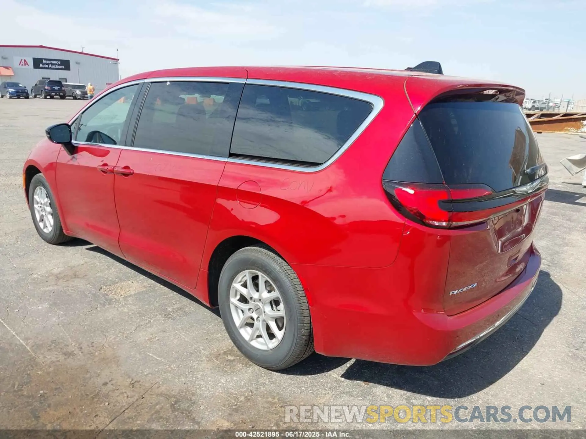 3 Photograph of a damaged car 2C4RC1BG0SR512414 CHRYSLER PACIFICA 2025