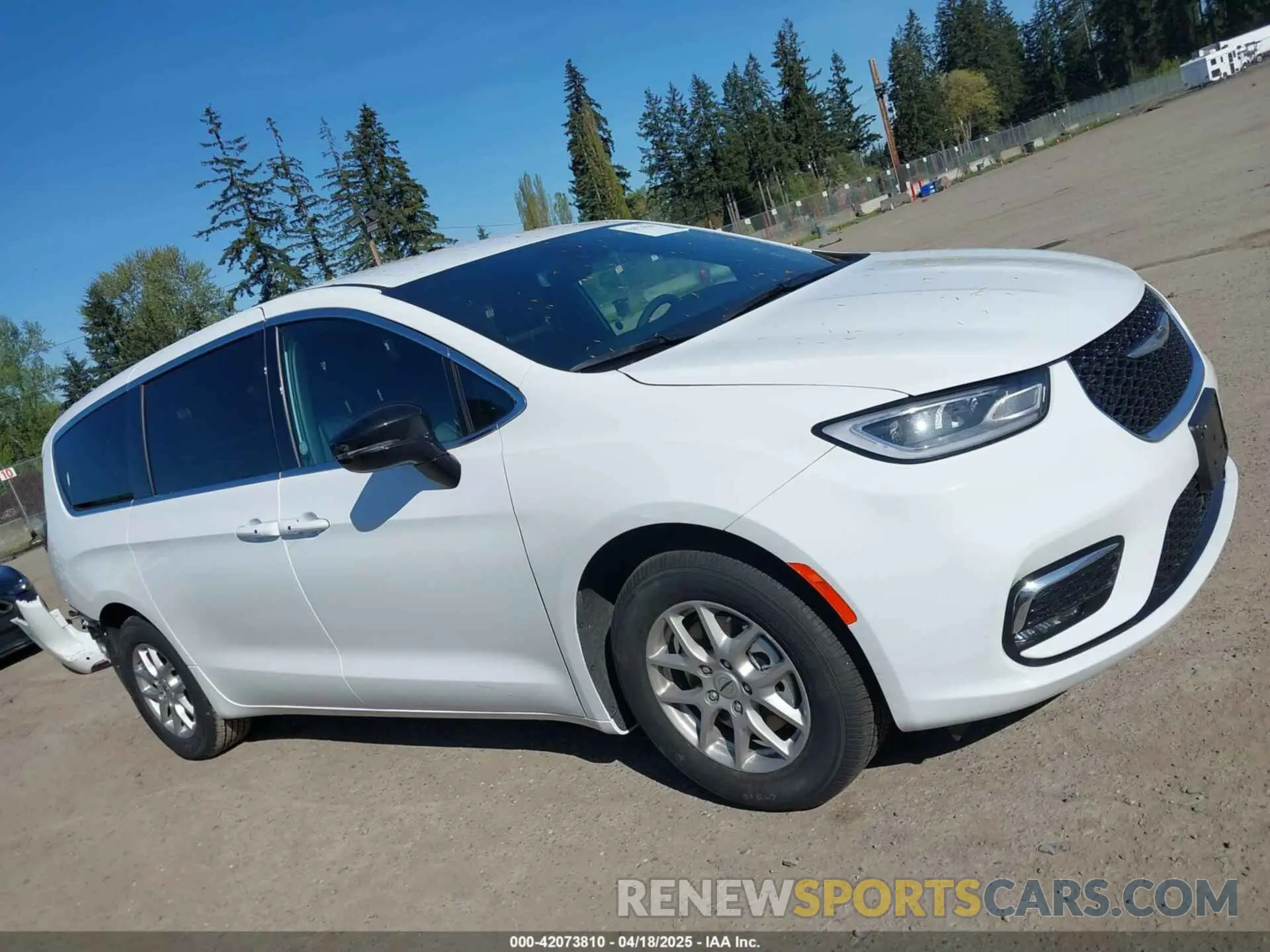 14 Фотография поврежденного автомобиля 2C4RC1BG3SR551272 CHRYSLER PACIFICA 2025