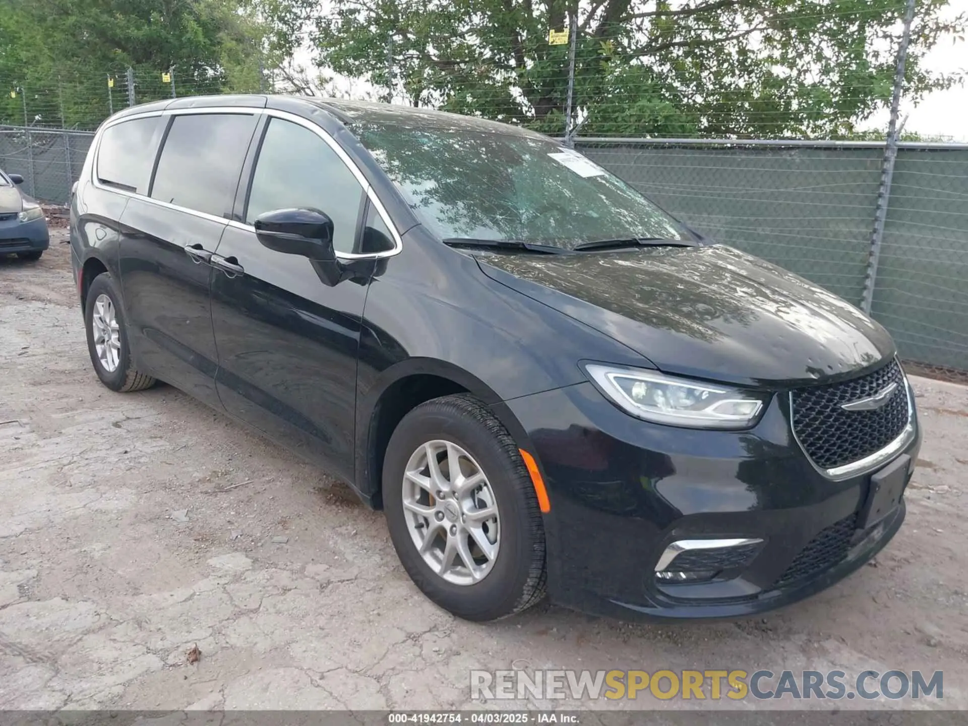 1 Фотография поврежденного автомобиля 2C4RC1BG5SR526518 CHRYSLER PACIFICA 2025