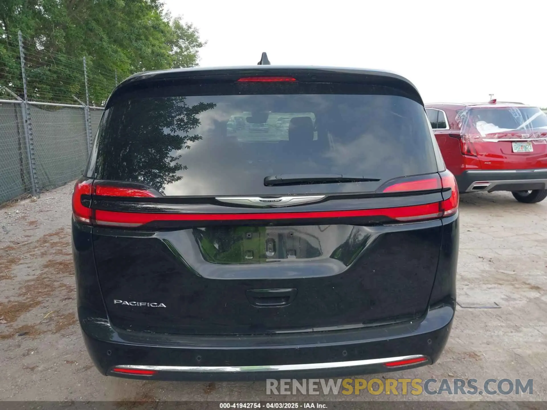 16 Фотография поврежденного автомобиля 2C4RC1BG5SR526518 CHRYSLER PACIFICA 2025