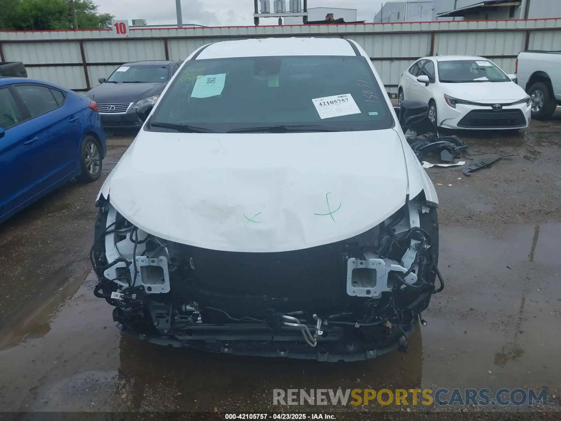 13 Photograph of a damaged car 2C4RC1BG6SR532473 CHRYSLER PACIFICA 2025