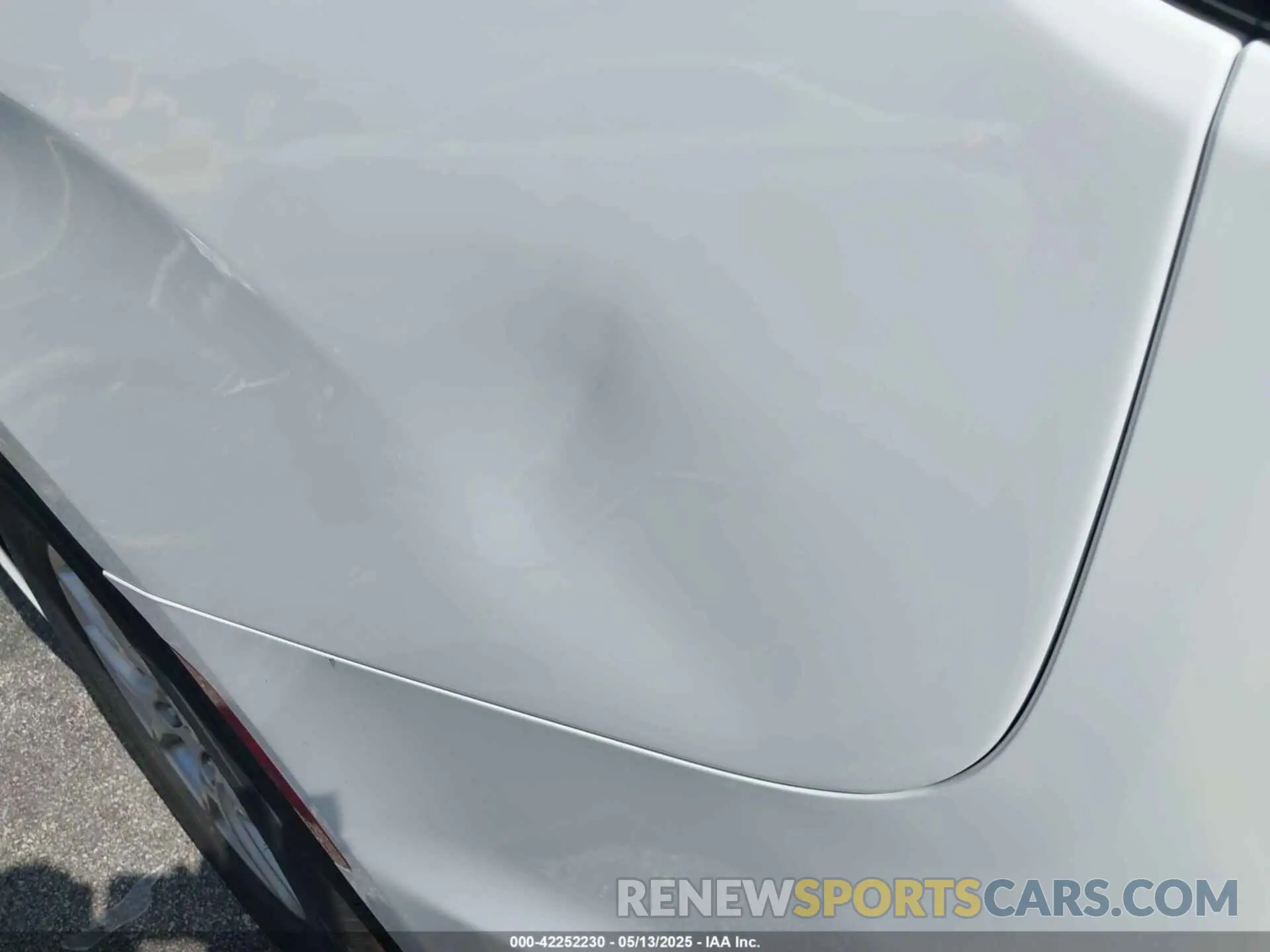 18 Photograph of a damaged car 2C4RC1BG7SR531770 CHRYSLER PACIFICA 2025