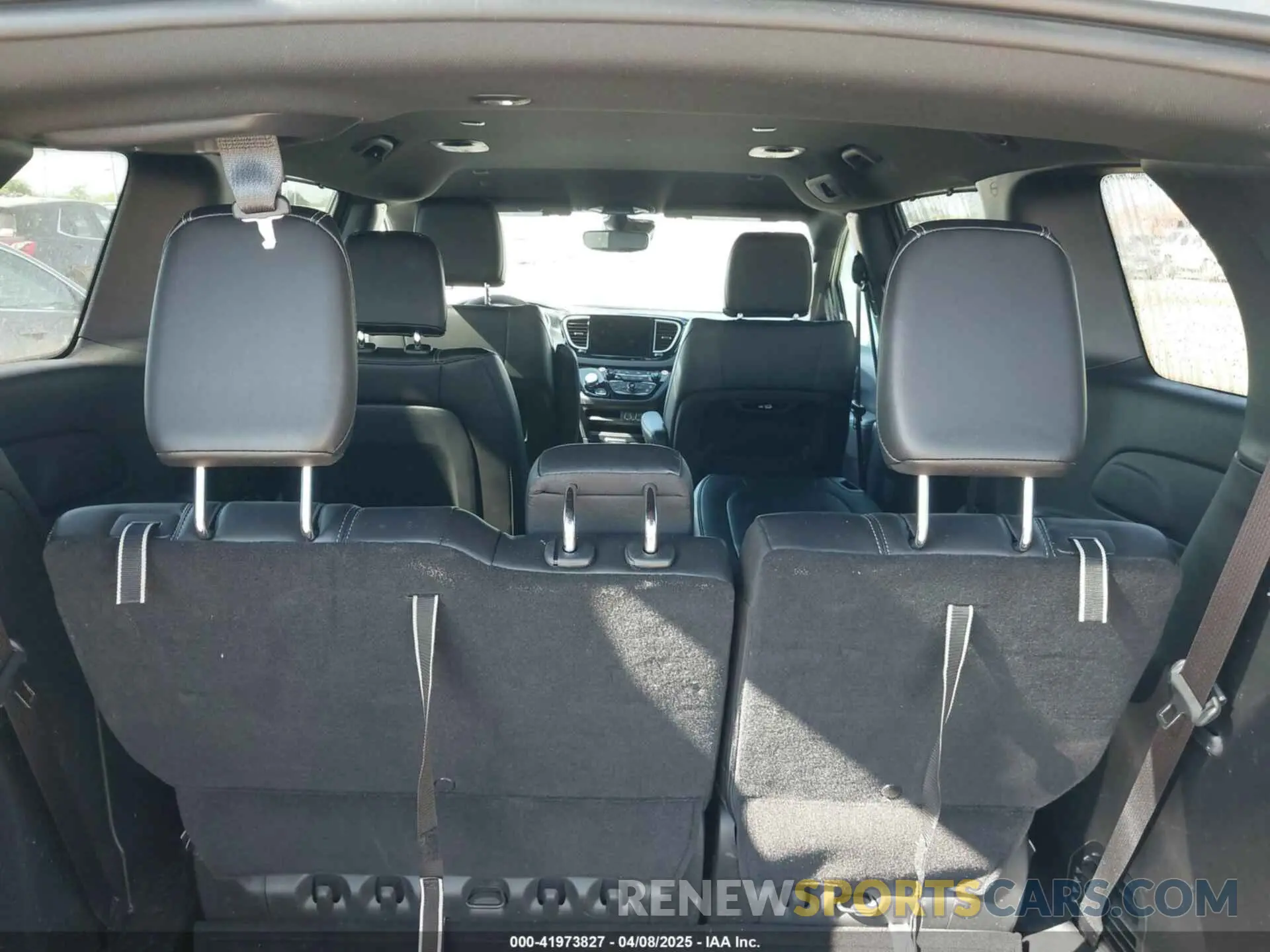 8 Фотография поврежденного автомобиля 2C4RC1BG8SR532653 CHRYSLER PACIFICA 2025
