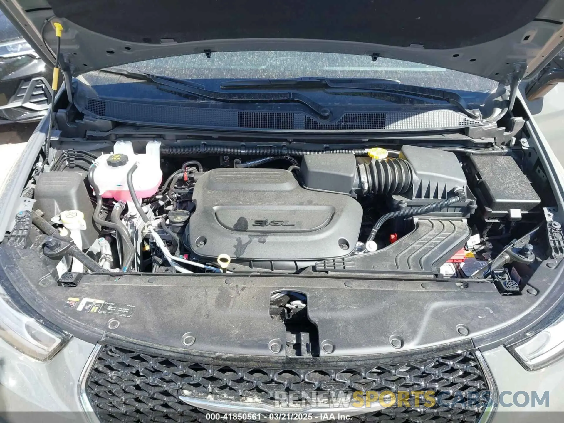 10 Фотография поврежденного автомобиля 2C4RC1BGXSR520567 CHRYSLER PACIFICA 2025