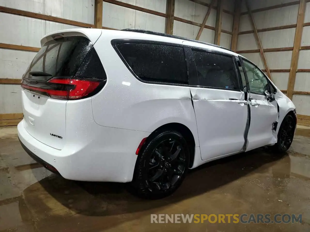 3 Photograph of a damaged car 2C4RC1GG4SR553797 CHRYSLER PACIFICA 2025