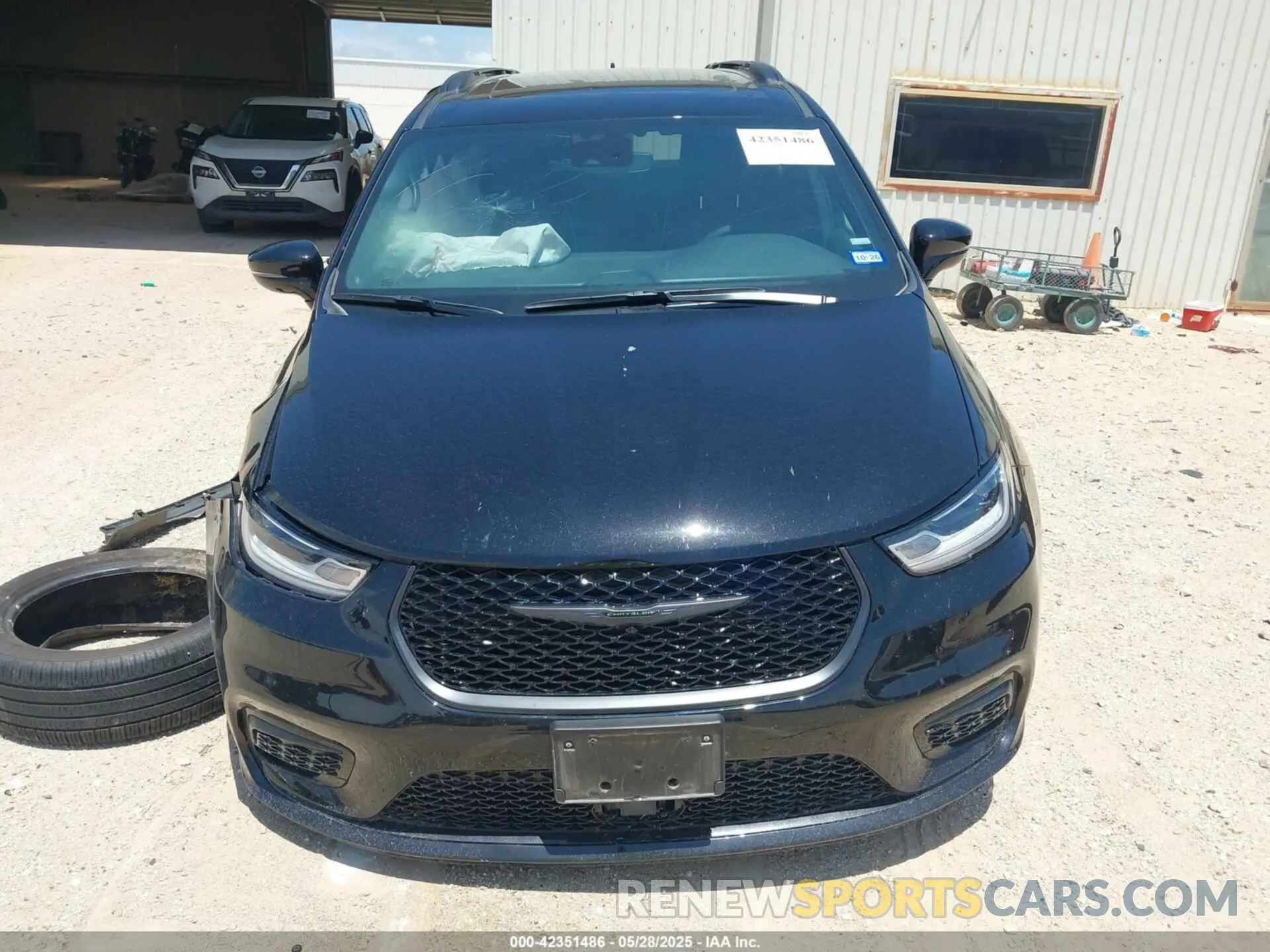 13 Photograph of a damaged car 2C4RC1GG5SR515673 CHRYSLER PACIFICA 2025