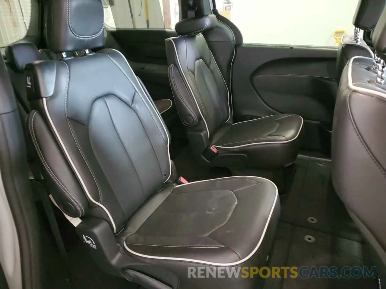 11 Фотография поврежденного автомобиля 2C4RC1GG5SR548799 CHRYSLER PACIFICA 2025