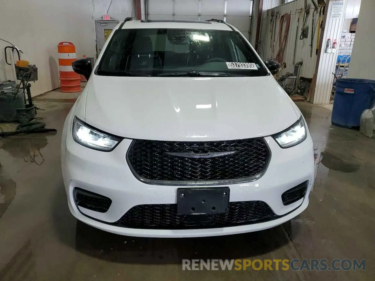 5 Фотография поврежденного автомобиля 2C4RC1GG5SR548799 CHRYSLER PACIFICA 2025