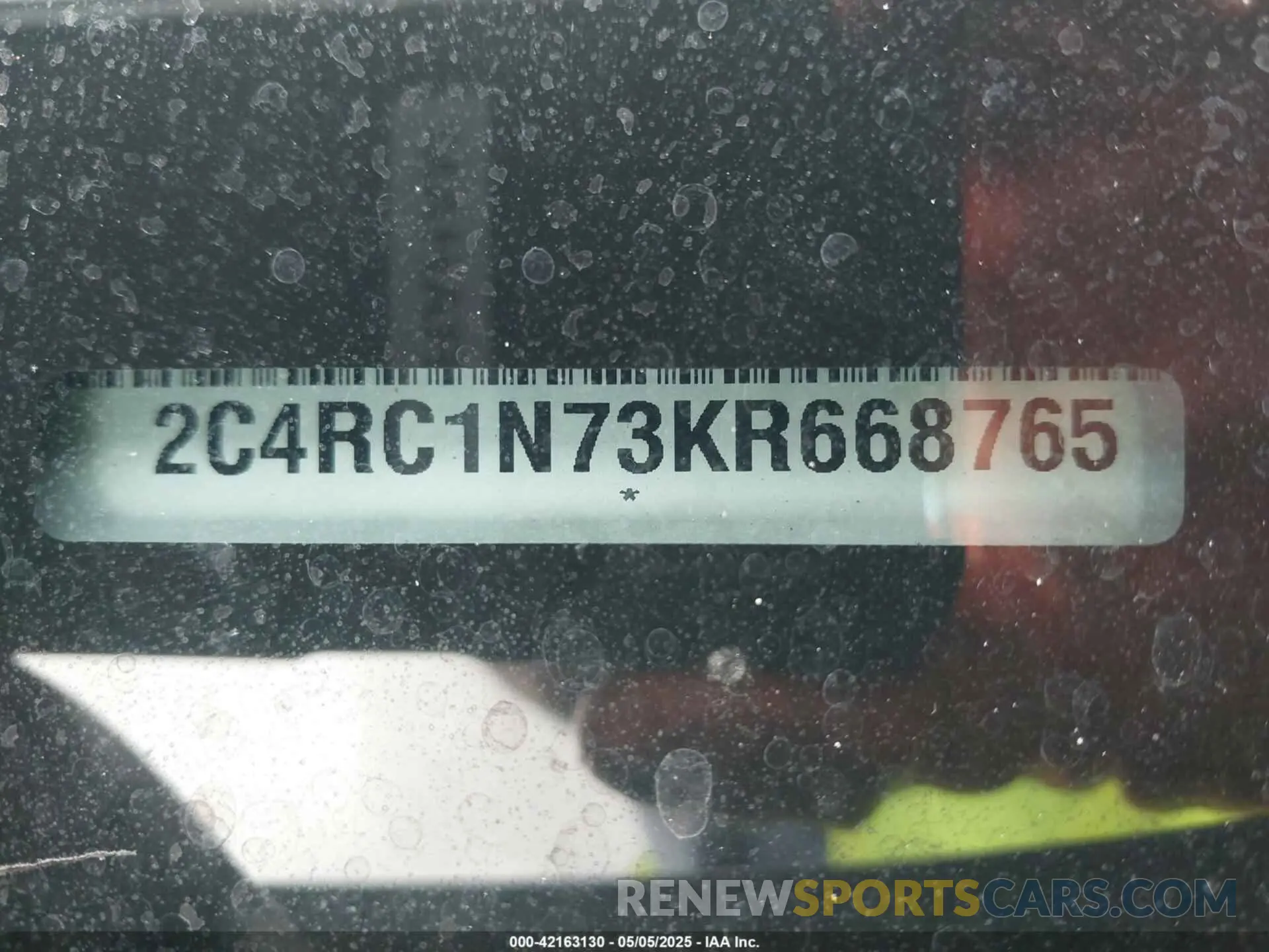 9 Photograph of a damaged car 2C4RC1N73KR668765 CHRYSLER PACIFICA HYBRID 2019