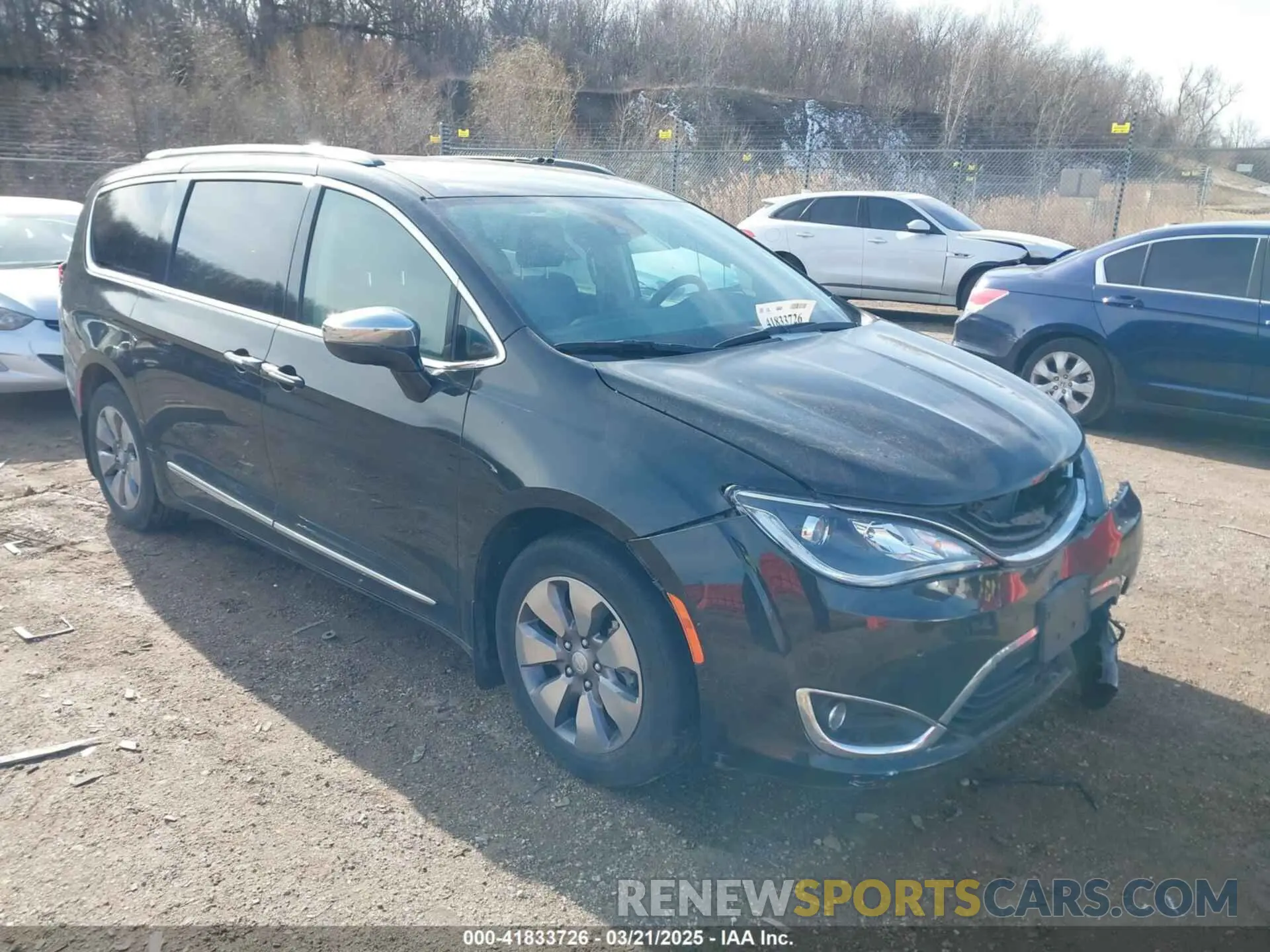 1 Photograph of a damaged car 2C4RC1N75KR500240 CHRYSLER PACIFICA HYBRID 2019