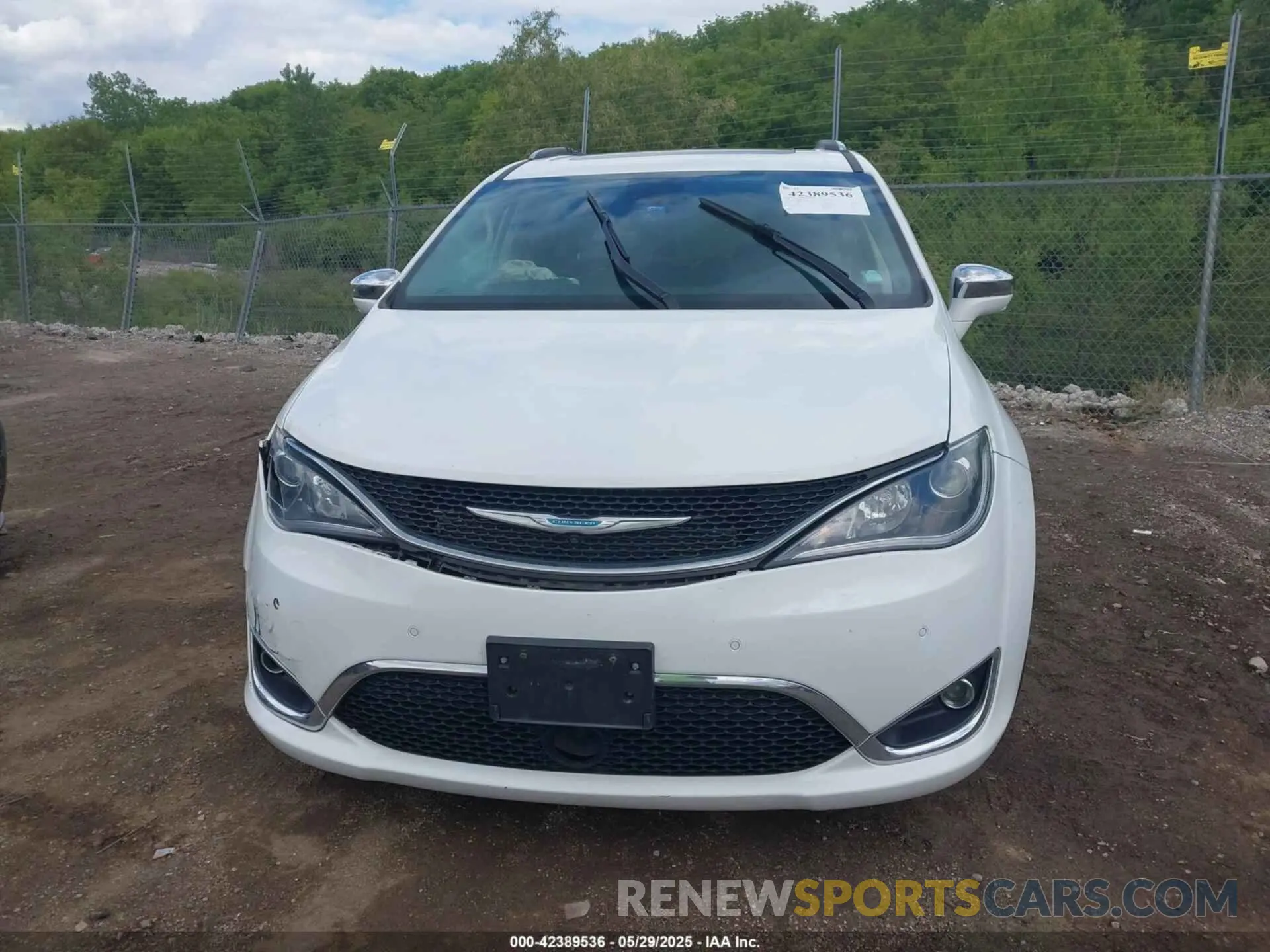 11 Photograph of a damaged car 2C4RC1N70LR173649 CHRYSLER PACIFICA HYBRID 2020