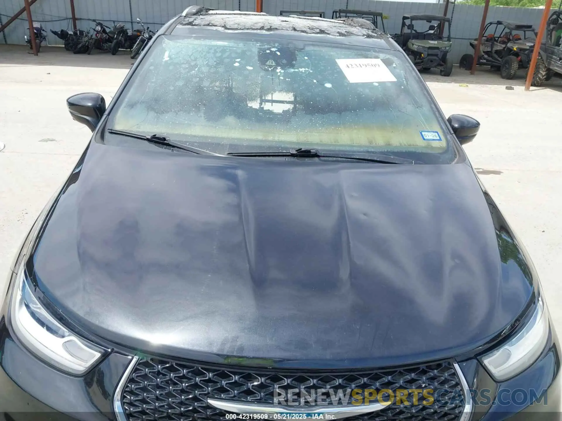 15 Photograph of a damaged car 2C4RC1L70MR522460 CHRYSLER PACIFICA HYBRID 2021