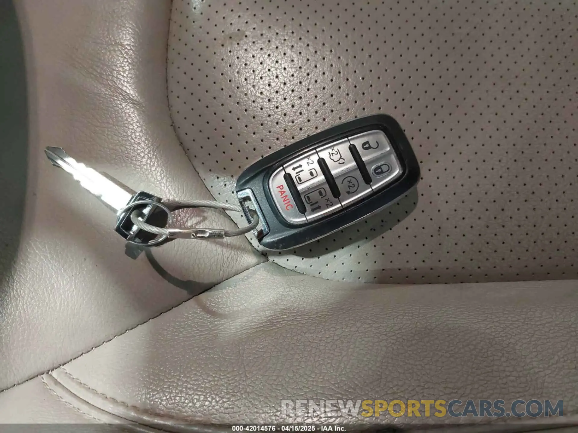 11 Photograph of a damaged car 2C4RC1L78MR578341 CHRYSLER PACIFICA HYBRID 2021