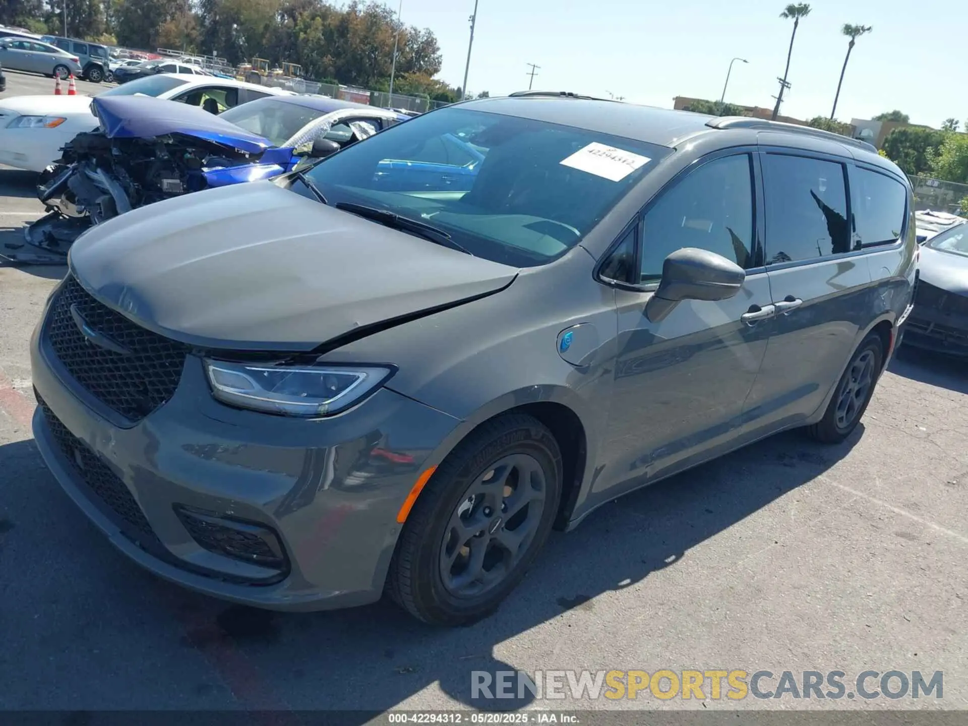 2 Фотография поврежденного автомобиля 2C4RC1S76MR544495 CHRYSLER PACIFICA HYBRID 2021