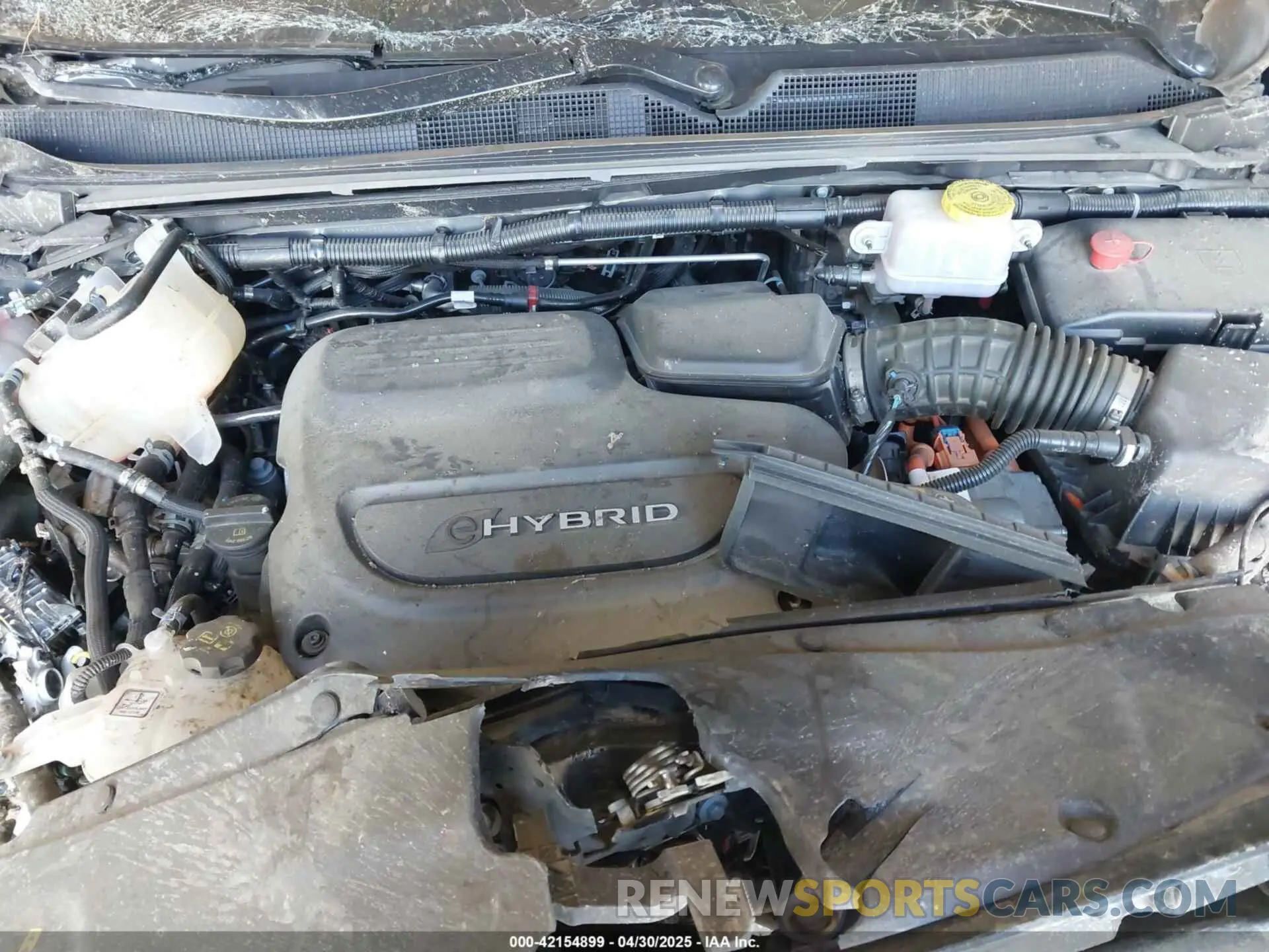 10 Photograph of a damaged car 2C4RC1L74NR212569 CHRYSLER PACIFICA HYBRID 2022
