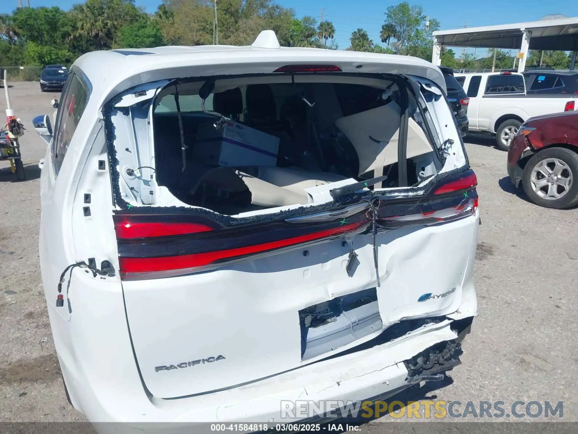 6 Фотография поврежденного автомобиля 2C4RC1S74NR112960 CHRYSLER PACIFICA HYBRID 2022