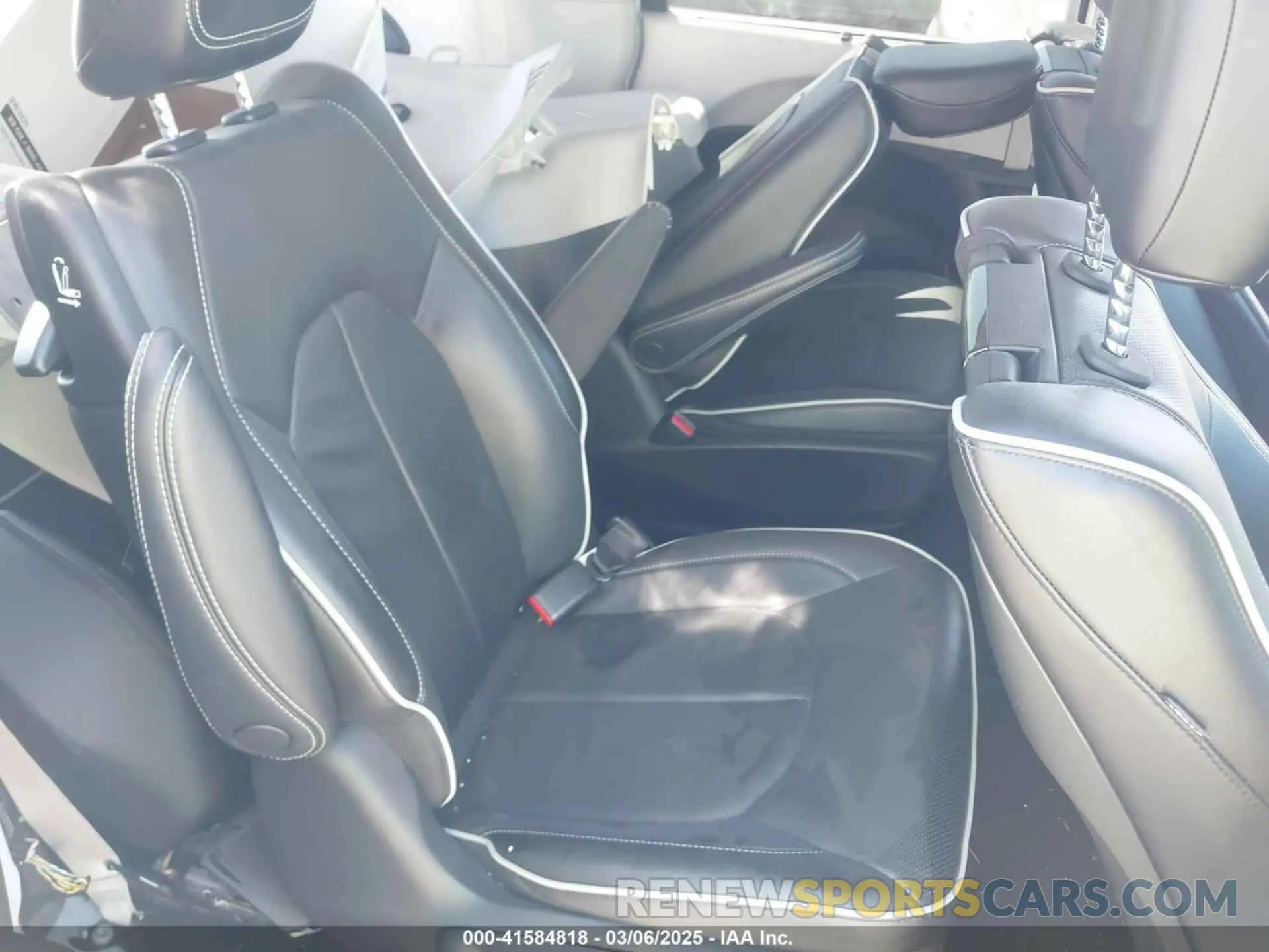 8 Фотография поврежденного автомобиля 2C4RC1S74NR112960 CHRYSLER PACIFICA HYBRID 2022