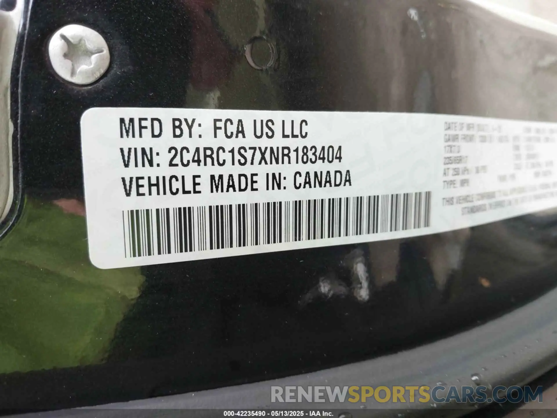 9 Photograph of a damaged car 2C4RC1S7XNR183404 CHRYSLER PACIFICA HYBRID 2022