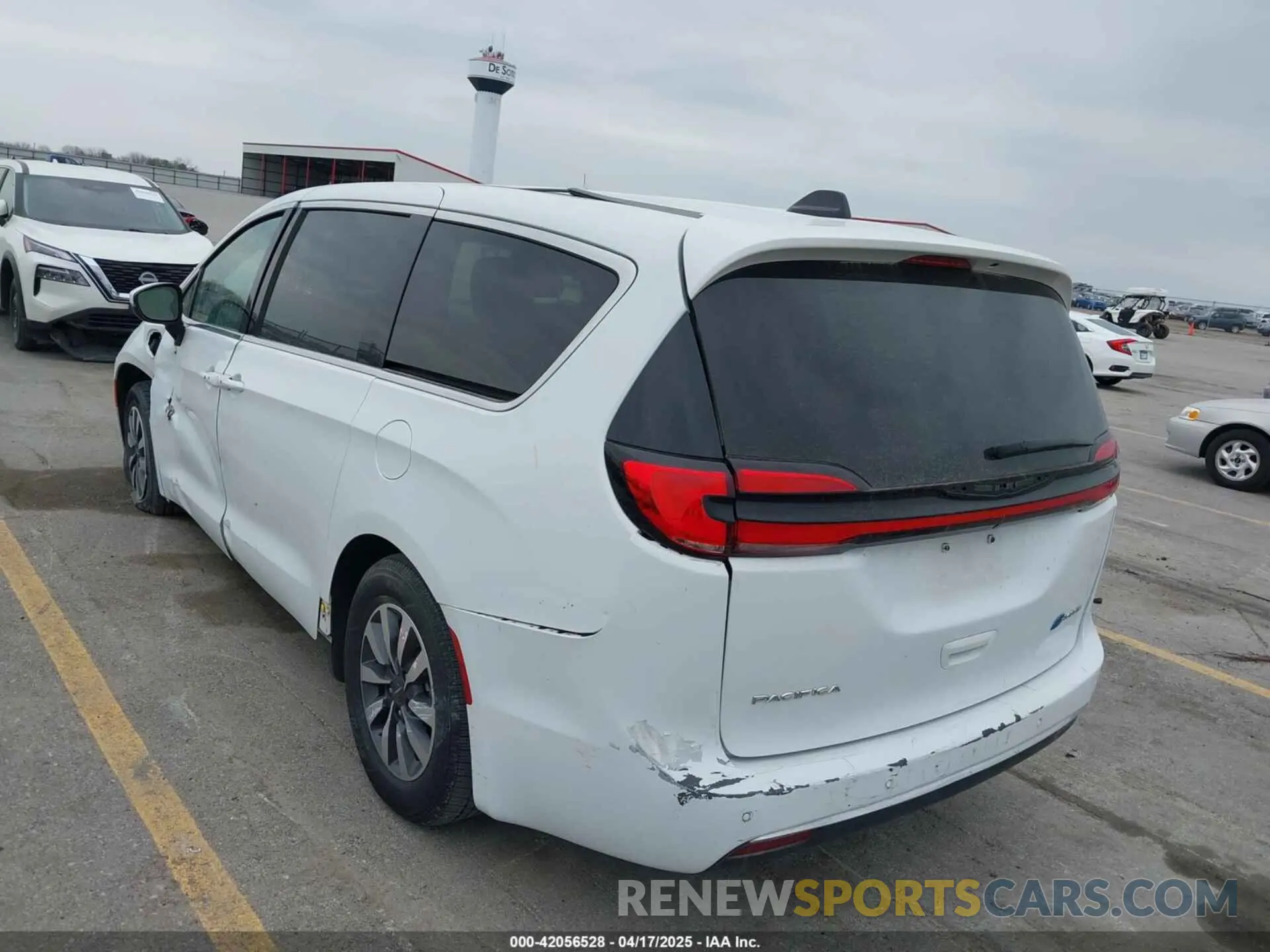 20 Фотография поврежденного автомобиля 2C4RC1L74PR540870 CHRYSLER PACIFICA HYBRID 2023