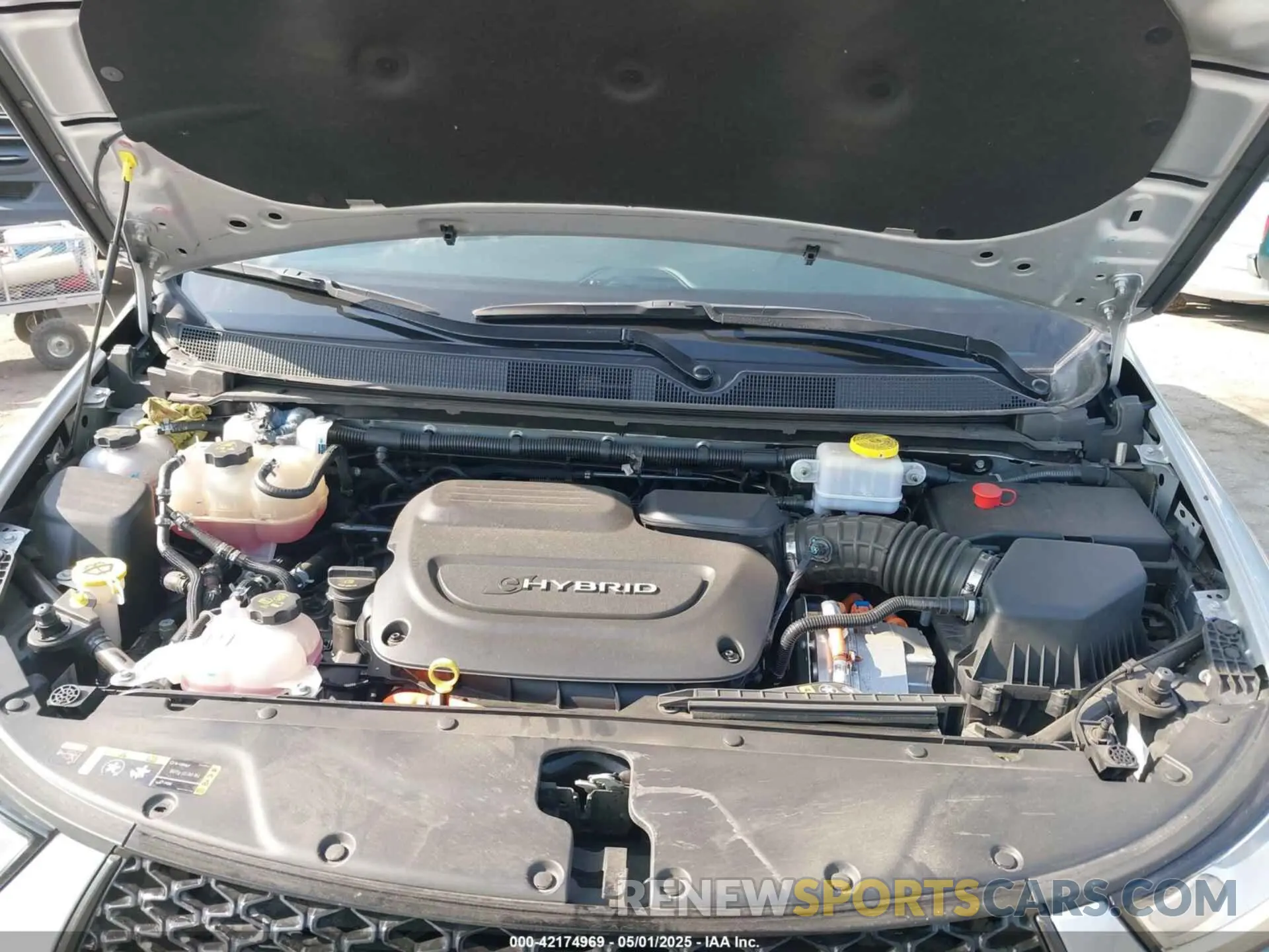 10 Фотография поврежденного автомобиля 2C4RC1L74PR593522 CHRYSLER PACIFICA HYBRID 2023