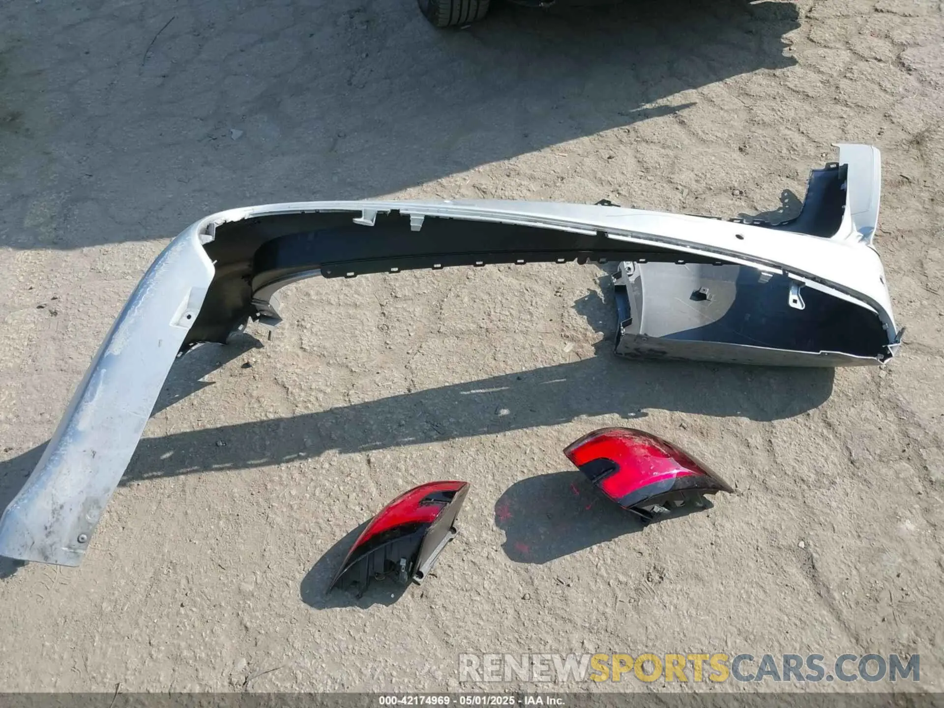 12 Фотография поврежденного автомобиля 2C4RC1L74PR593522 CHRYSLER PACIFICA HYBRID 2023