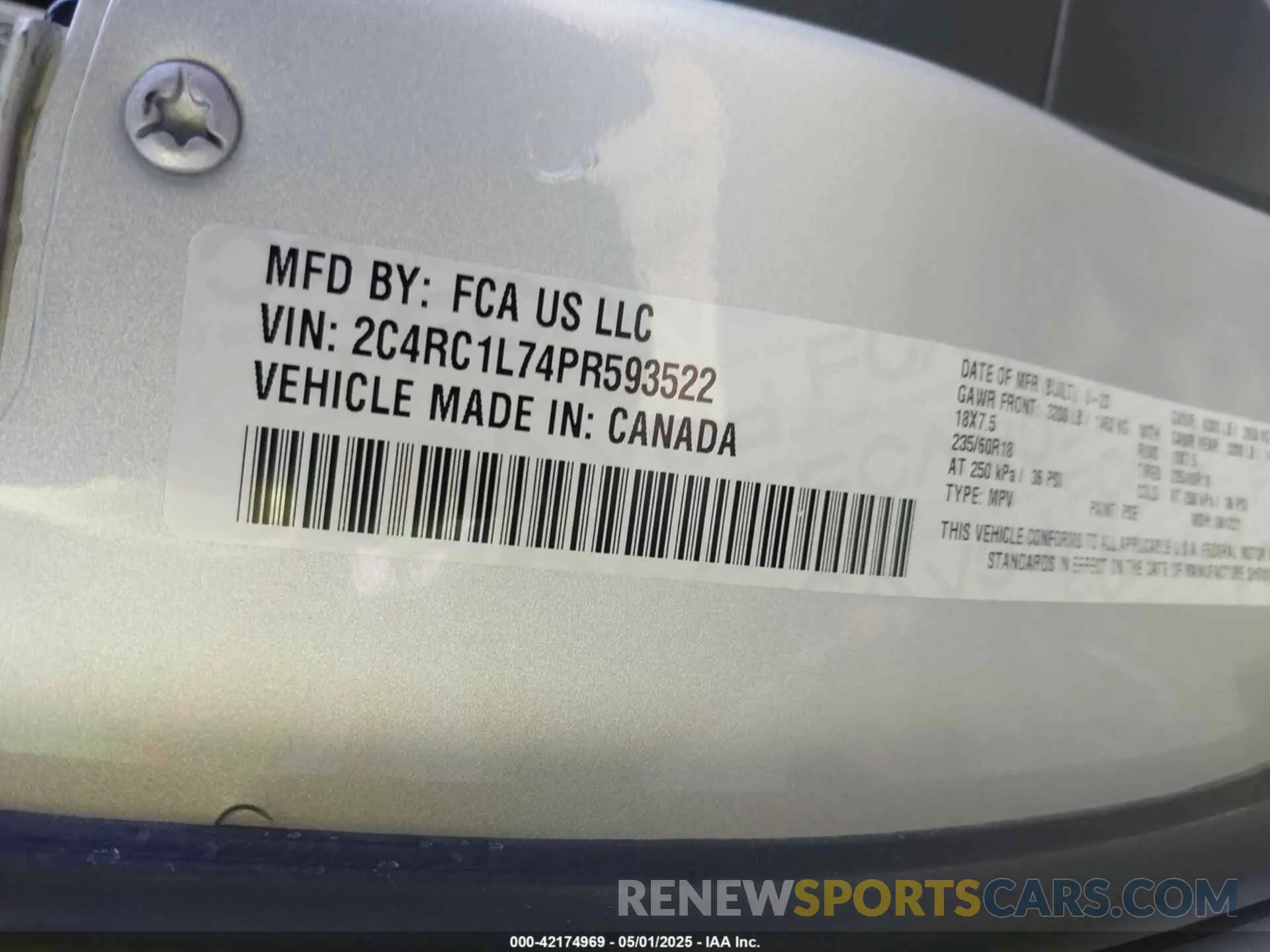9 Фотография поврежденного автомобиля 2C4RC1L74PR593522 CHRYSLER PACIFICA HYBRID 2023