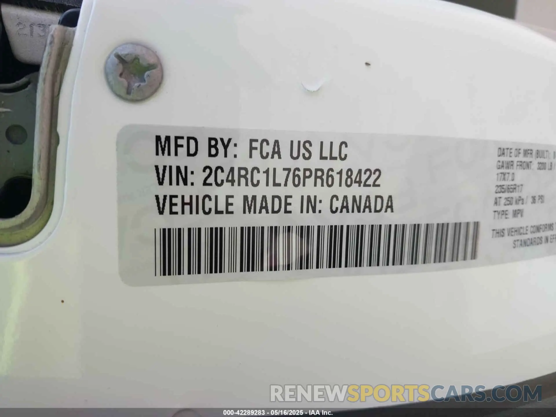 9 Фотография поврежденного автомобиля 2C4RC1L76PR618422 CHRYSLER PACIFICA HYBRID 2023