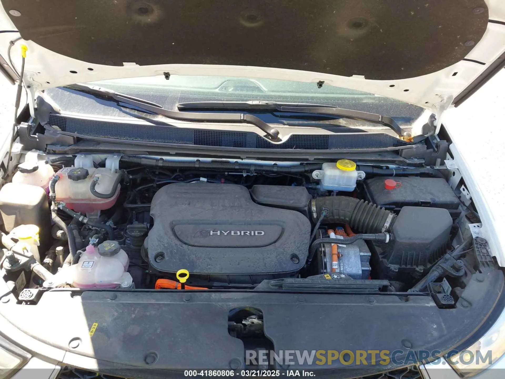10 Photograph of a damaged car 2C4RC1L7XPR541005 CHRYSLER PACIFICA HYBRID 2023