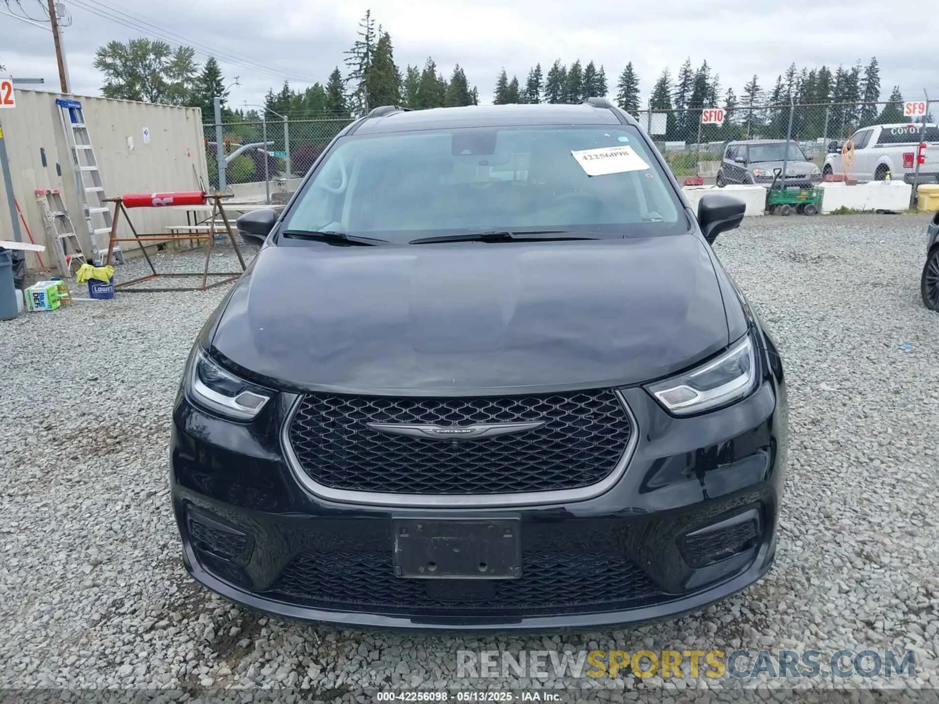 11 Photograph of a damaged car 2C4RC1L7XPR589068 CHRYSLER PACIFICA HYBRID 2023