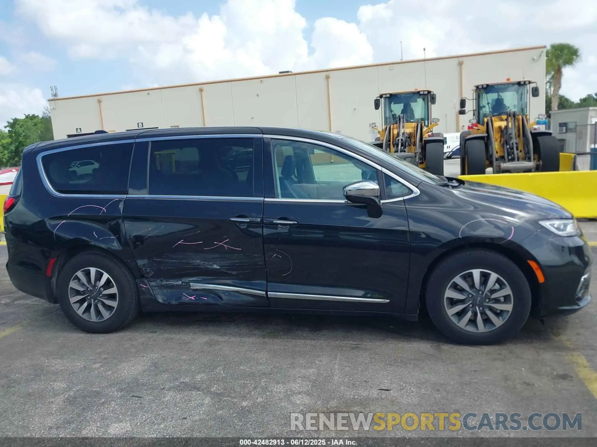 13 Photograph of a damaged car 2C4RC1S73PR541980 CHRYSLER PACIFICA HYBRID 2023