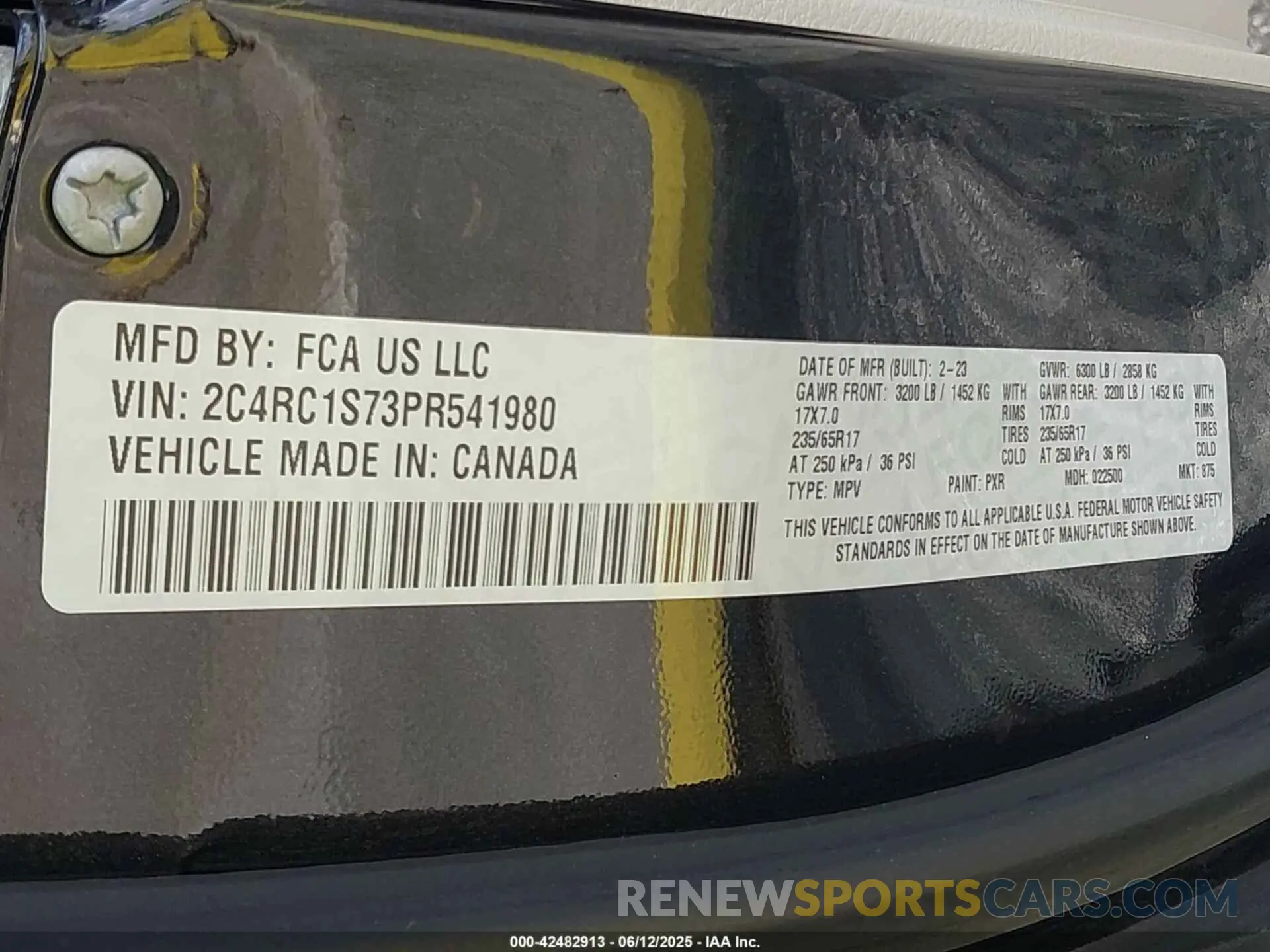 9 Photograph of a damaged car 2C4RC1S73PR541980 CHRYSLER PACIFICA HYBRID 2023