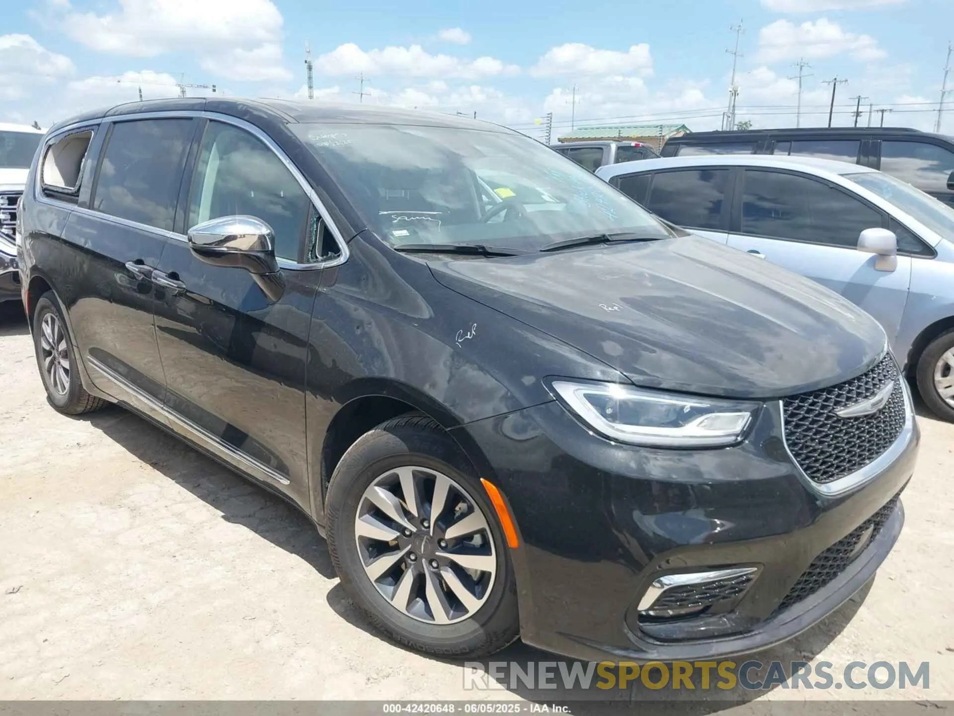 1 Photograph of a damaged car 2C4RC1S79PR630551 CHRYSLER PACIFICA HYBRID 2023