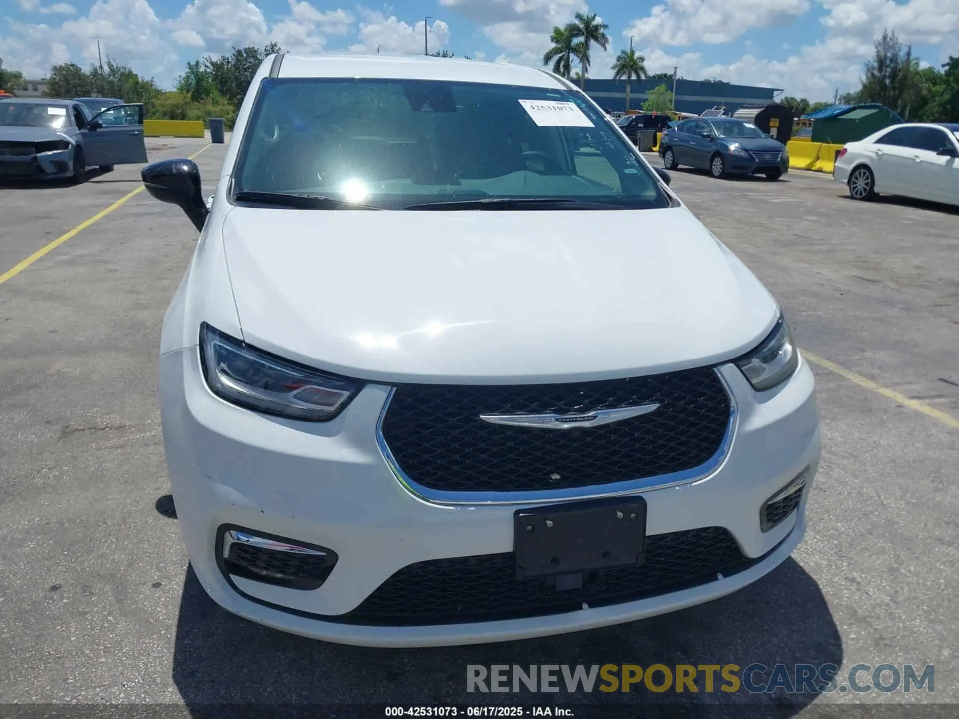 6 Photograph of a damaged car 2C4RC1S73RR121848 CHRYSLER PACIFICA HYBRID 2024