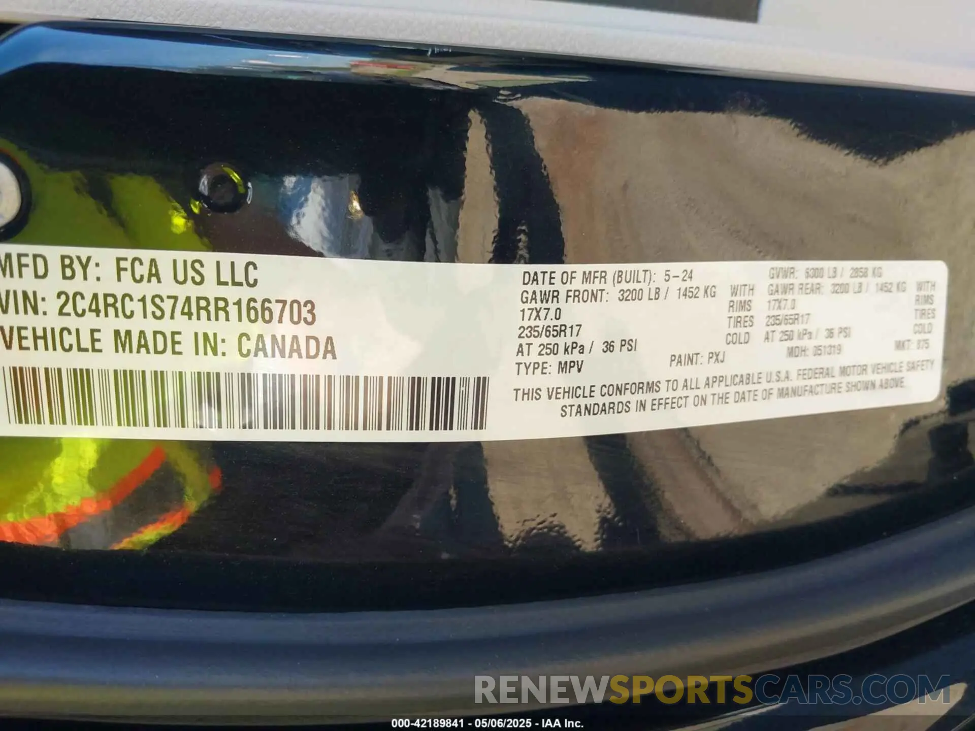 9 Фотография поврежденного автомобиля 2C4RC1S74RR166703 CHRYSLER PACIFICA HYBRID 2024