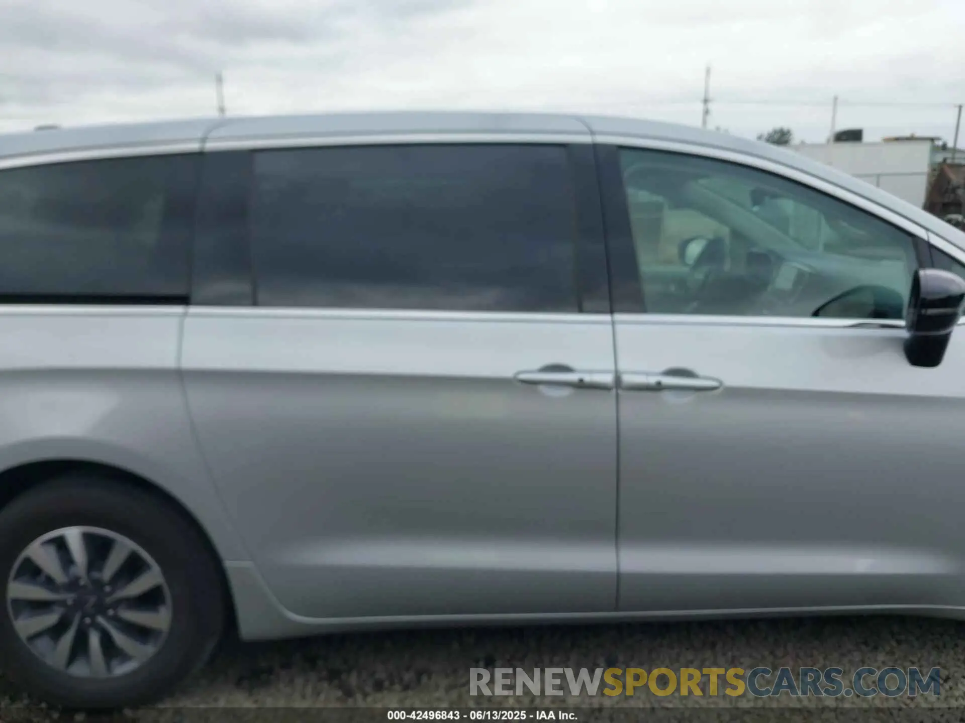 13 Photograph of a damaged car 2C4RC1S75RR156715 CHRYSLER PACIFICA HYBRID 2024