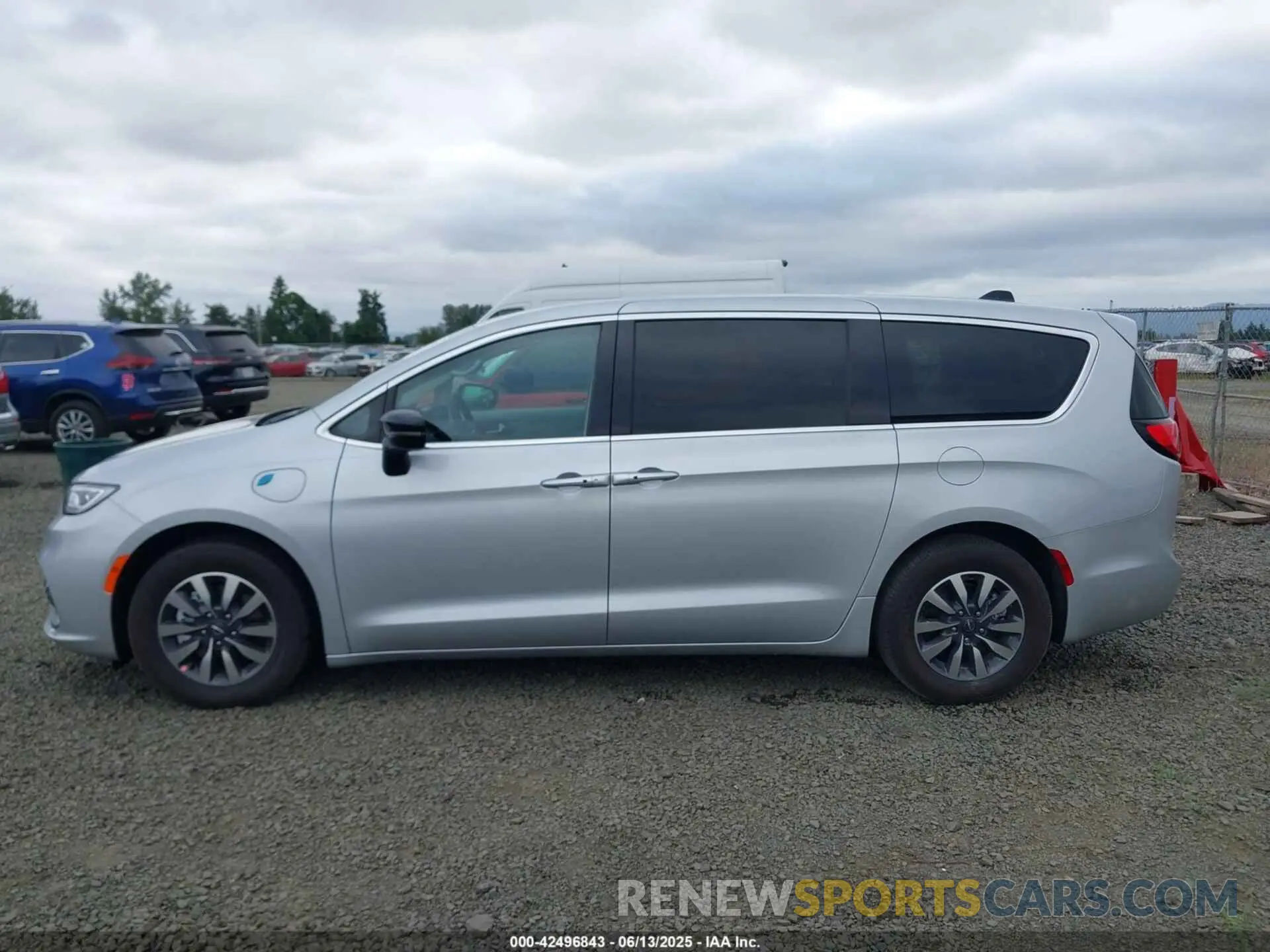 14 Photograph of a damaged car 2C4RC1S75RR156715 CHRYSLER PACIFICA HYBRID 2024