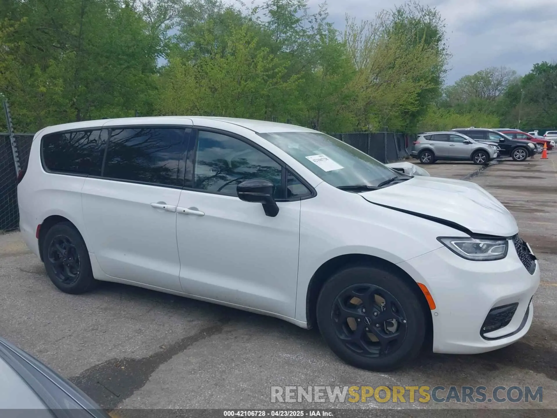 12 Photograph of a damaged car 2C4RC1S77RR111940 CHRYSLER PACIFICA HYBRID 2024