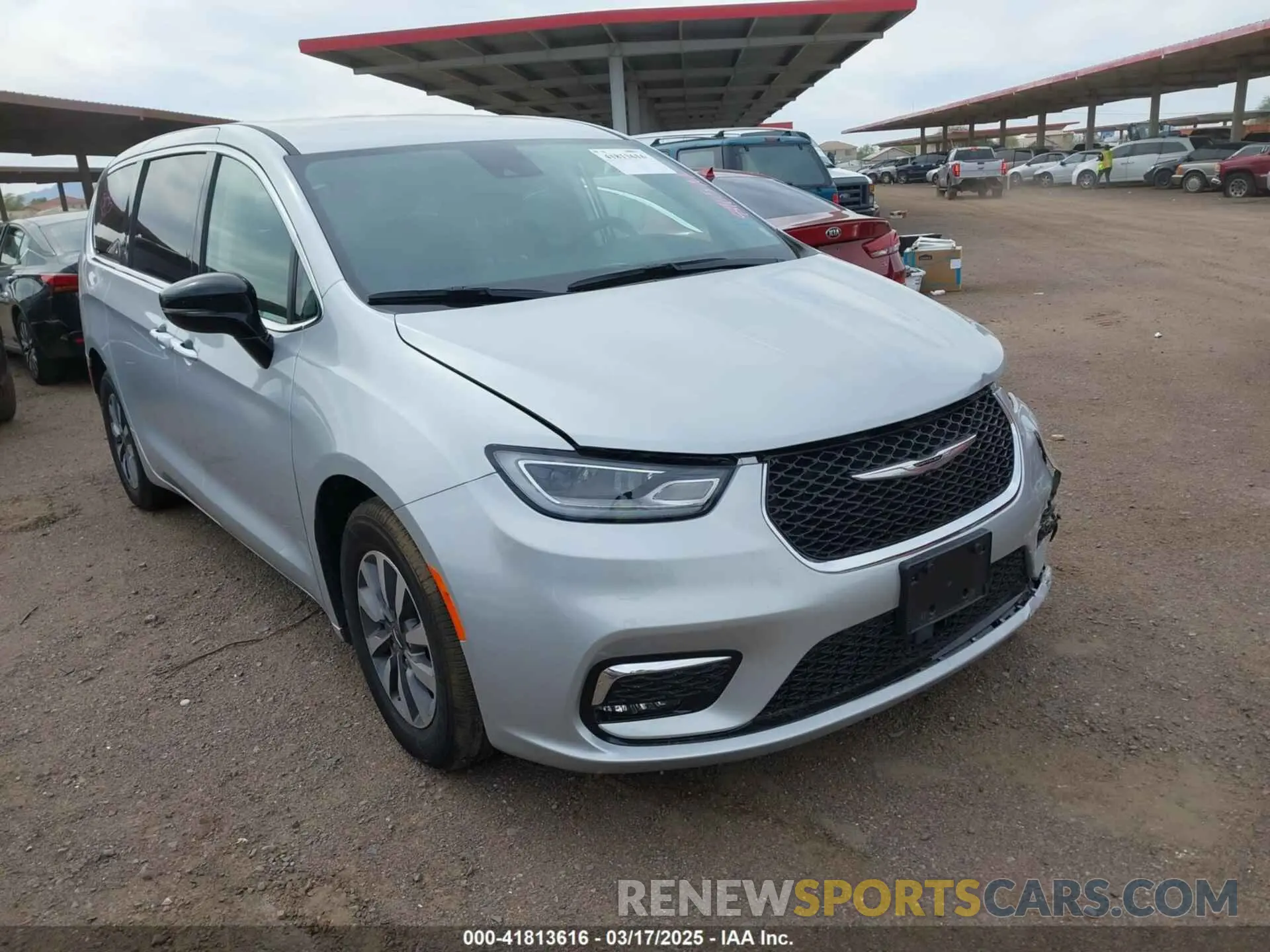 1 Photograph of a damaged car 2C4RC1S78RR188462 CHRYSLER PACIFICA HYBRID 2024