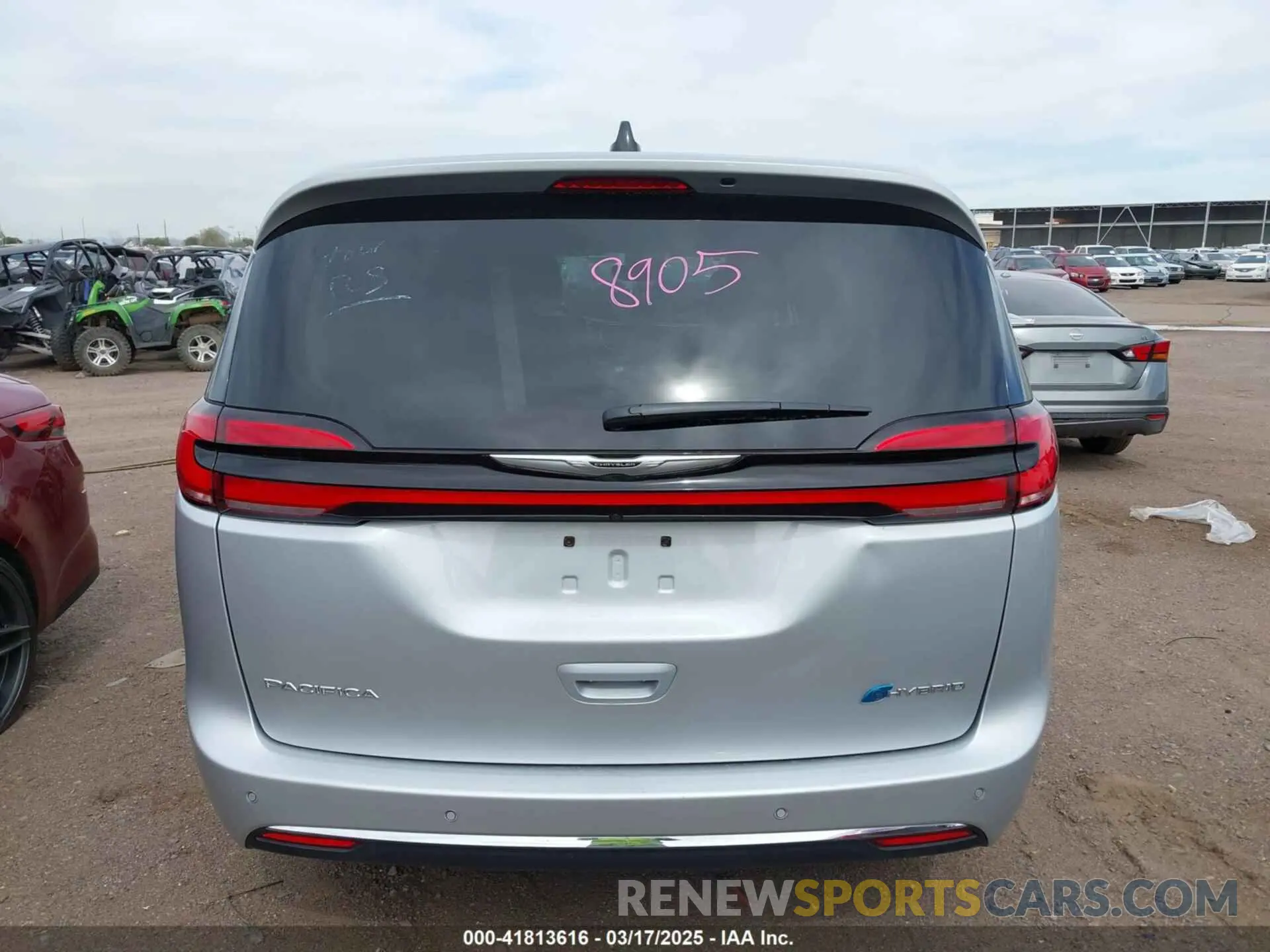 15 Photograph of a damaged car 2C4RC1S78RR188462 CHRYSLER PACIFICA HYBRID 2024
